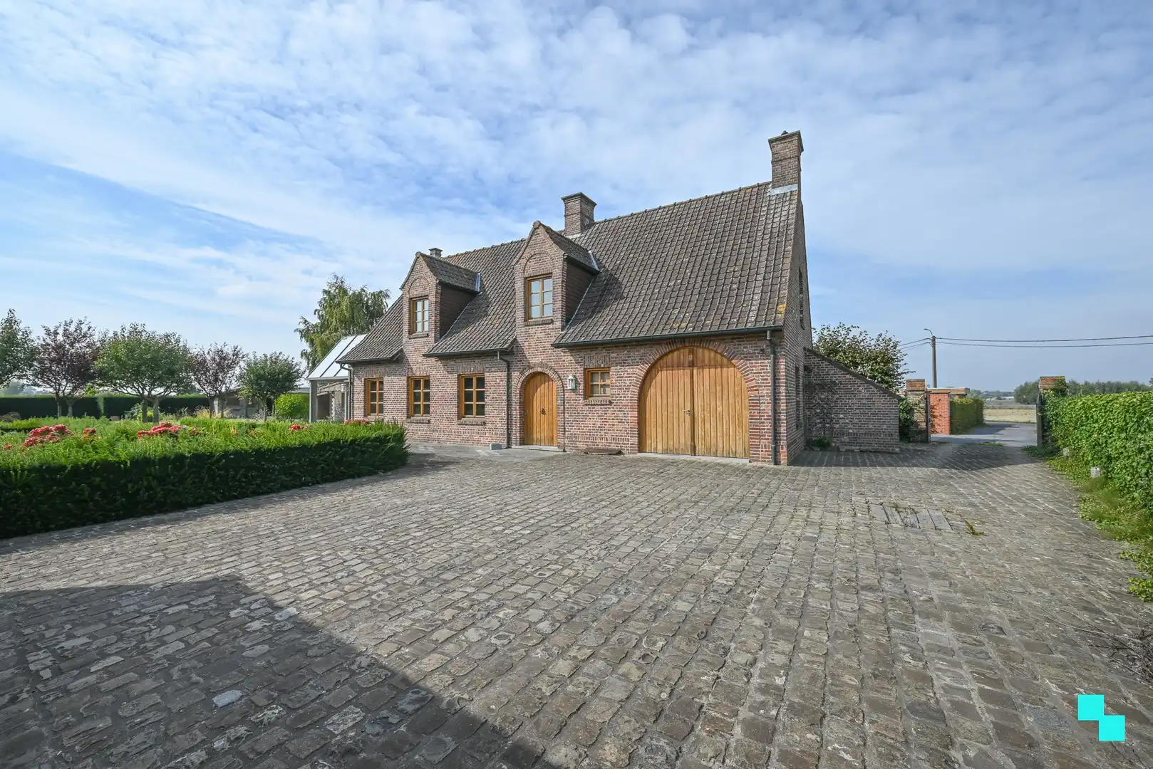 Landelijk gelegen open bebouwing op grens Lendelede, Izegem en Sint-Eloois-Winkel foto 15