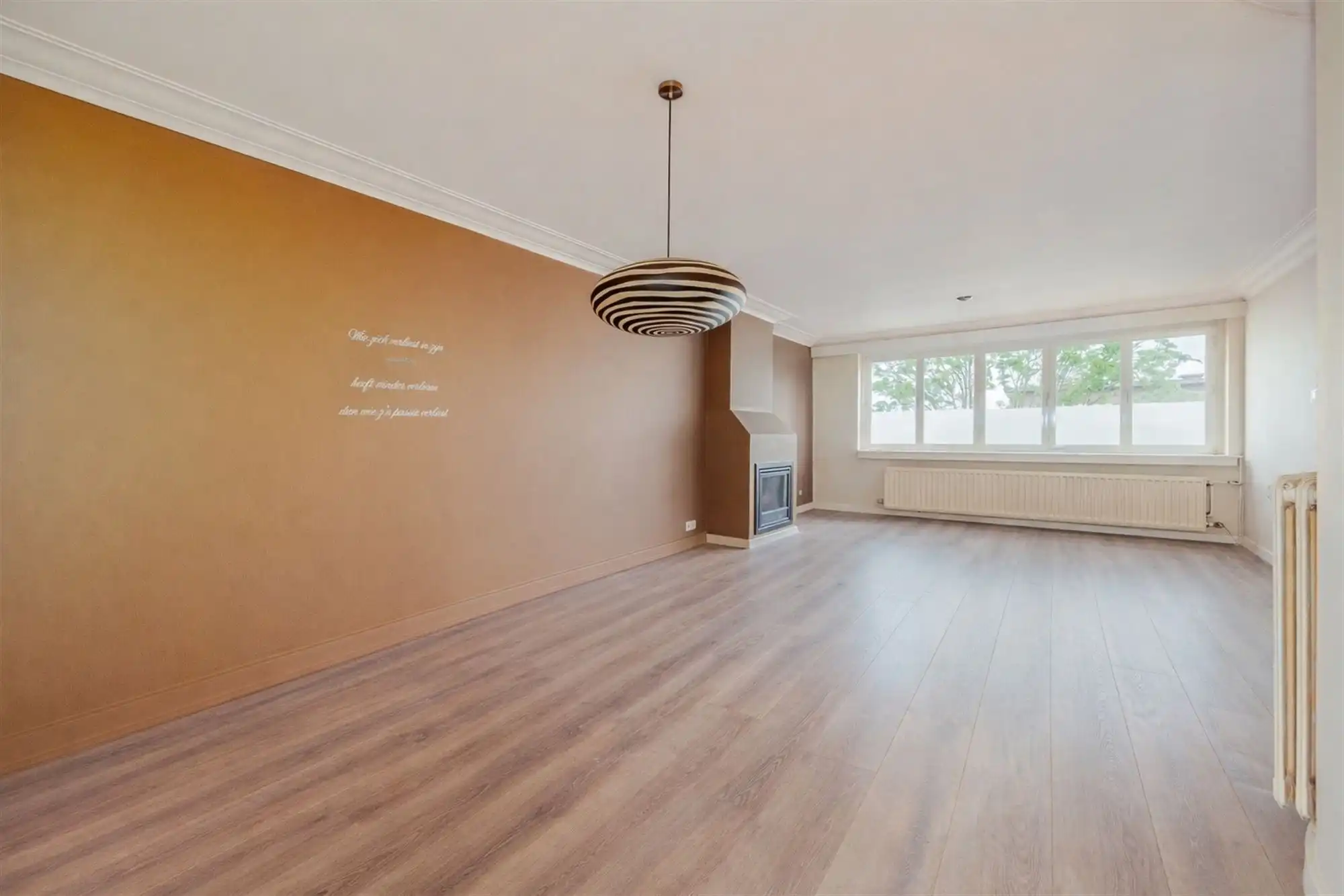 Ruim 2 Slaapkamer Appartement te Merksem foto 3