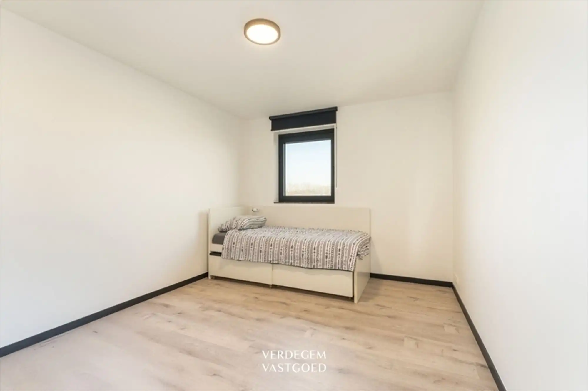 Knappe nieuwbouwwoning met 3 slaapkamers en weidse zichten foto 15