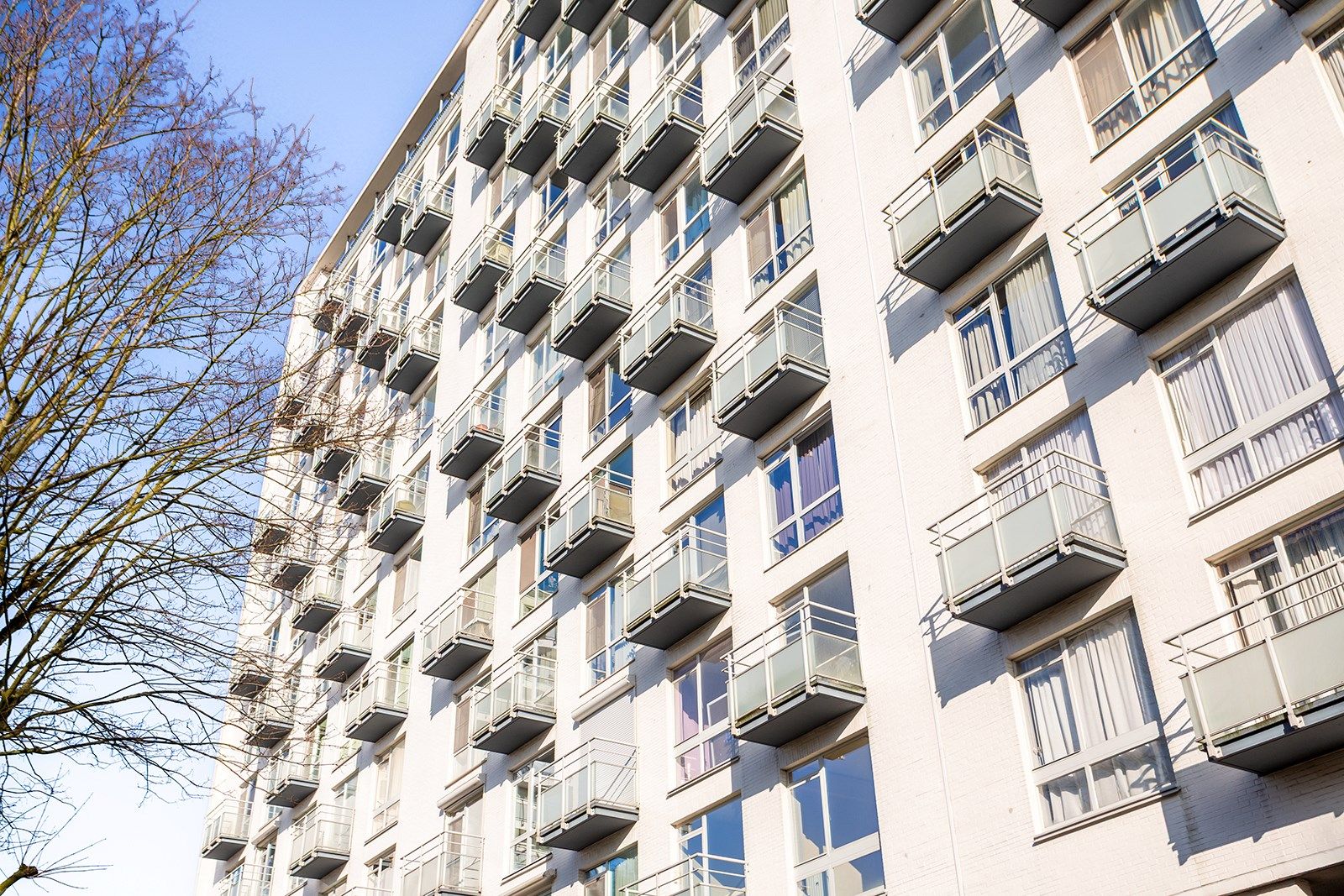 Appartement met 3 slpks, 2 bdks, 3 terrassen en parking foto 26