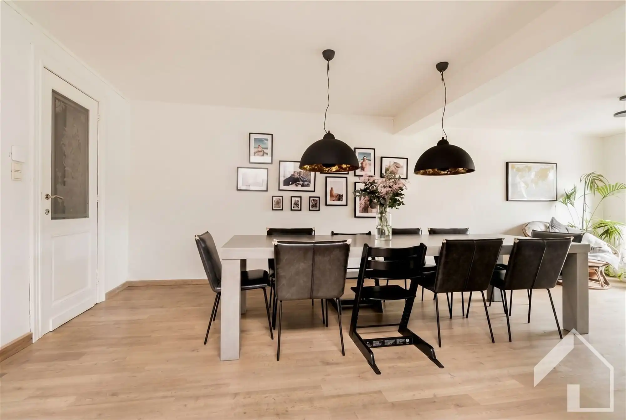 Comfortabele, ruime, instapklare woning met 5 slaapkamers foto 9