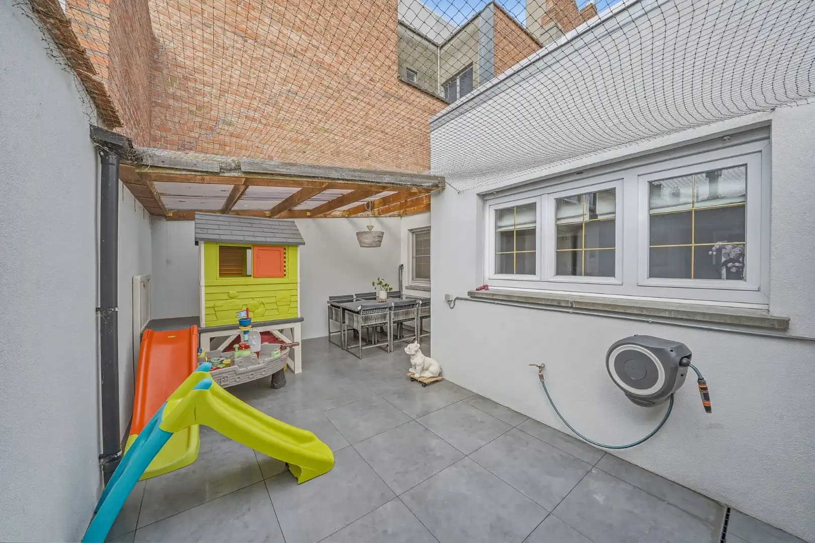 Instapklare woning met 4 slaapkamers te Oostende foto 8