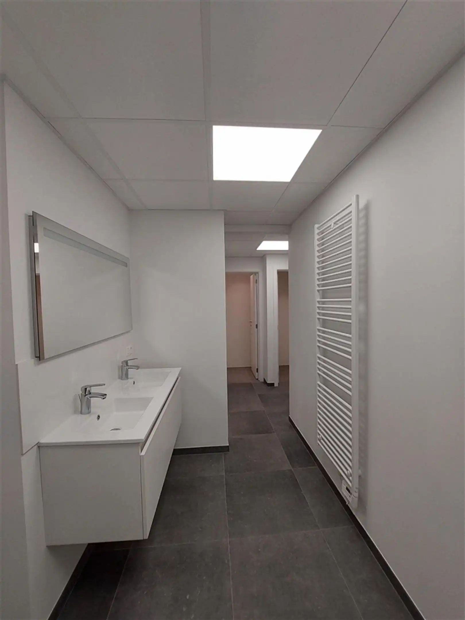 LEOPOLD THREE: 394m² - 1.663 m² foto 5