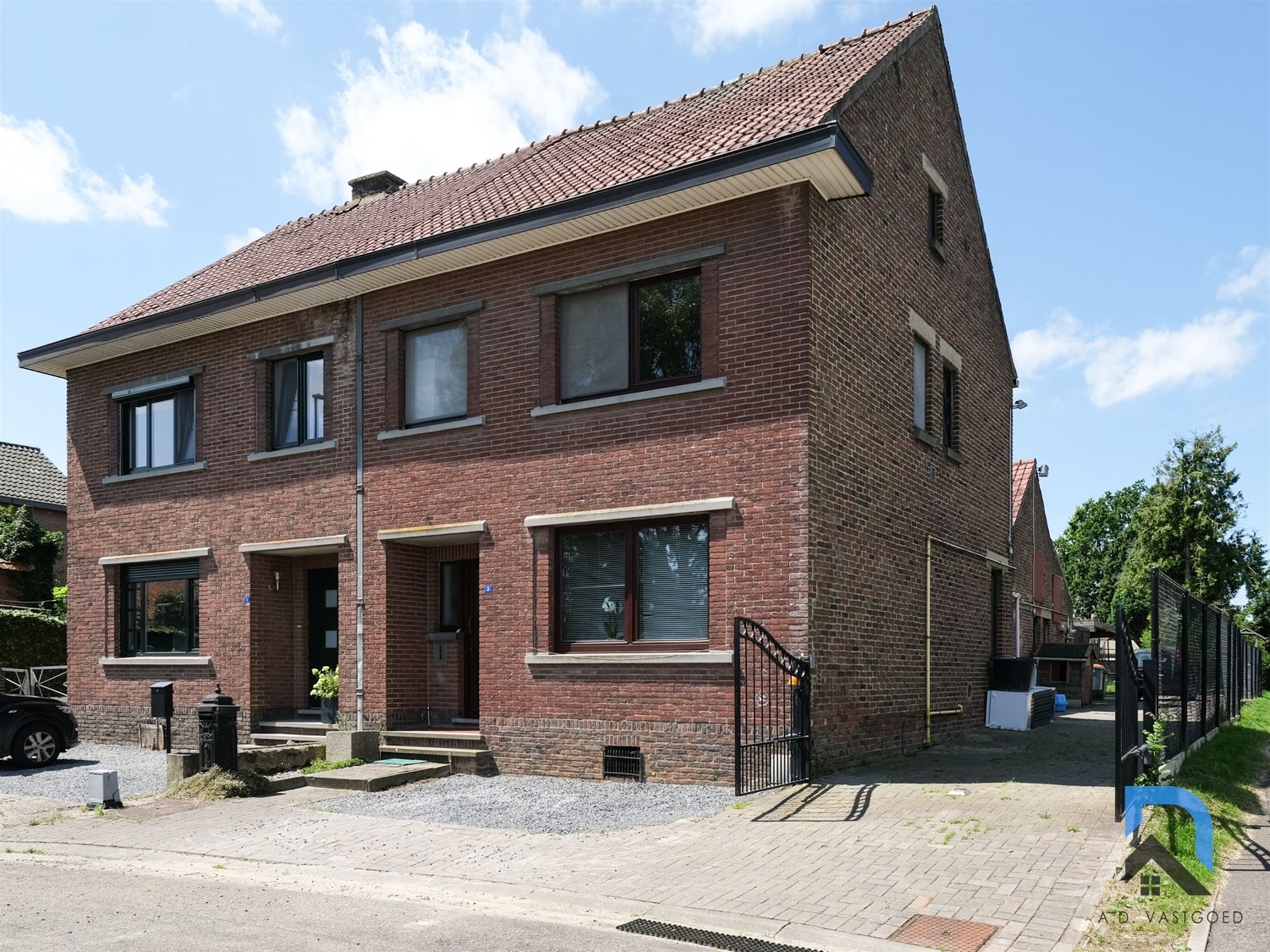 Woning met mooie tuin in Rosmeer foto 25