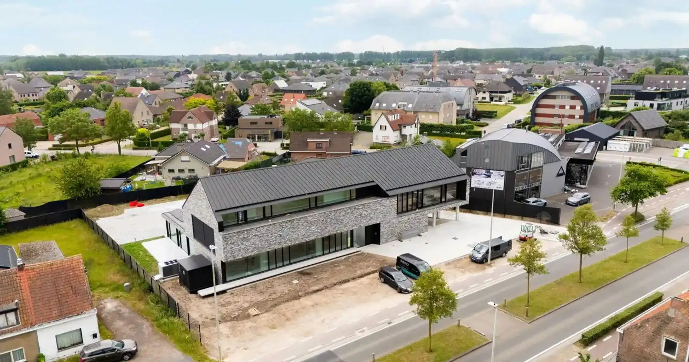 Commerciële ruimte te huur Denen 10 - 9080 Lochristi