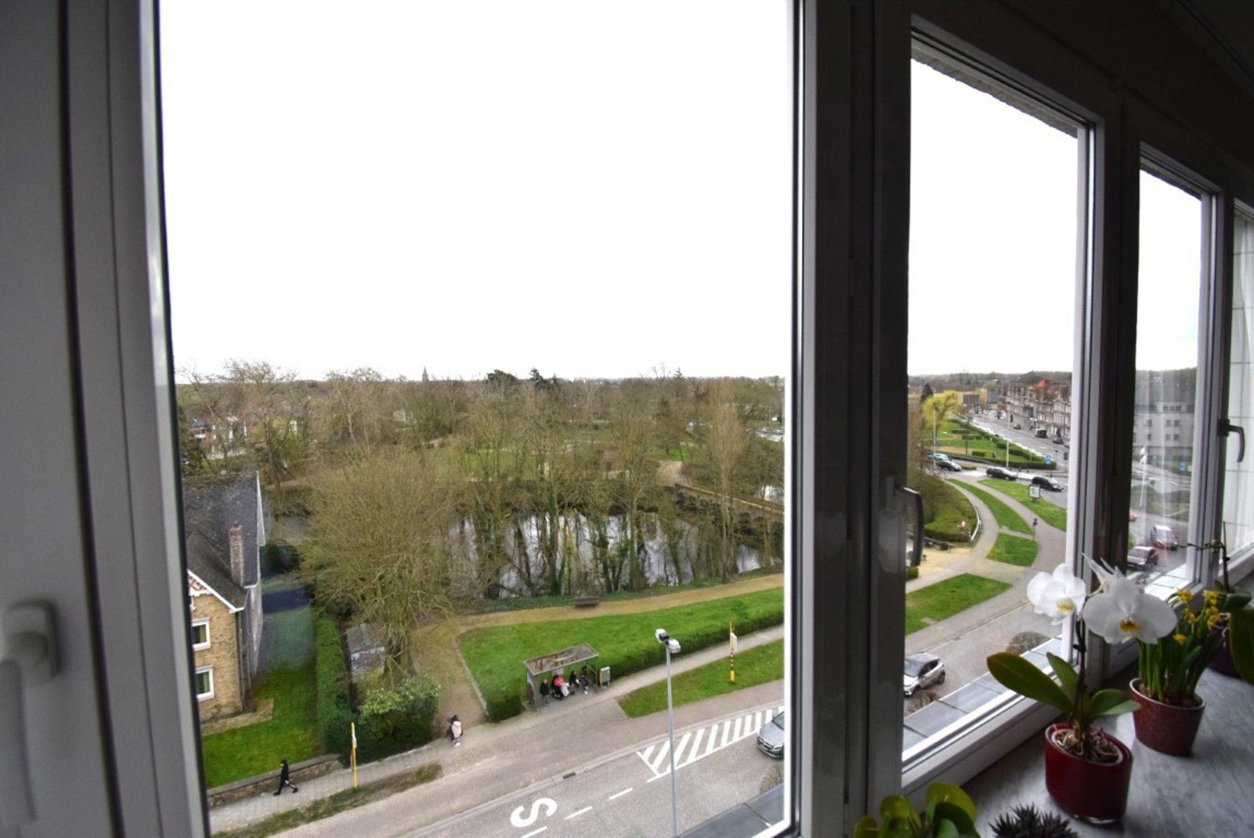 Centraal gelegen appartement foto 15