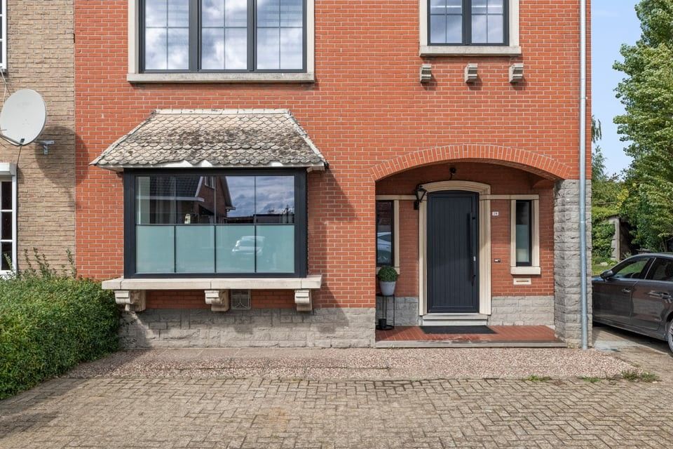 GERENOVEERDE GEZINSWONING MET RUIME LOODS IN SINT-TRUIDEN foto 36