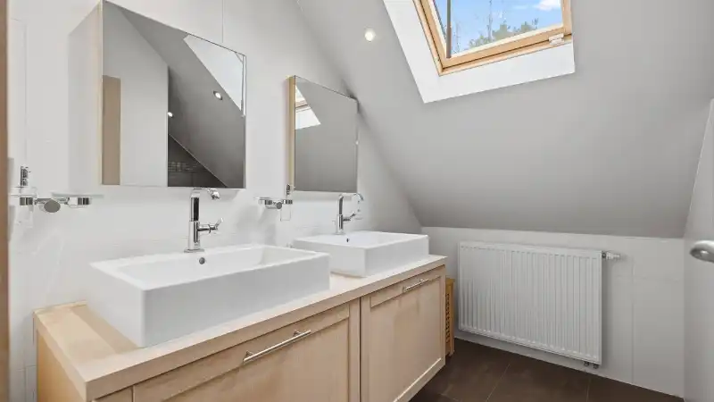 Landhuis van 269m² op 15 are met praktijkruimte/kantoor of kangoeroewoning foto 15