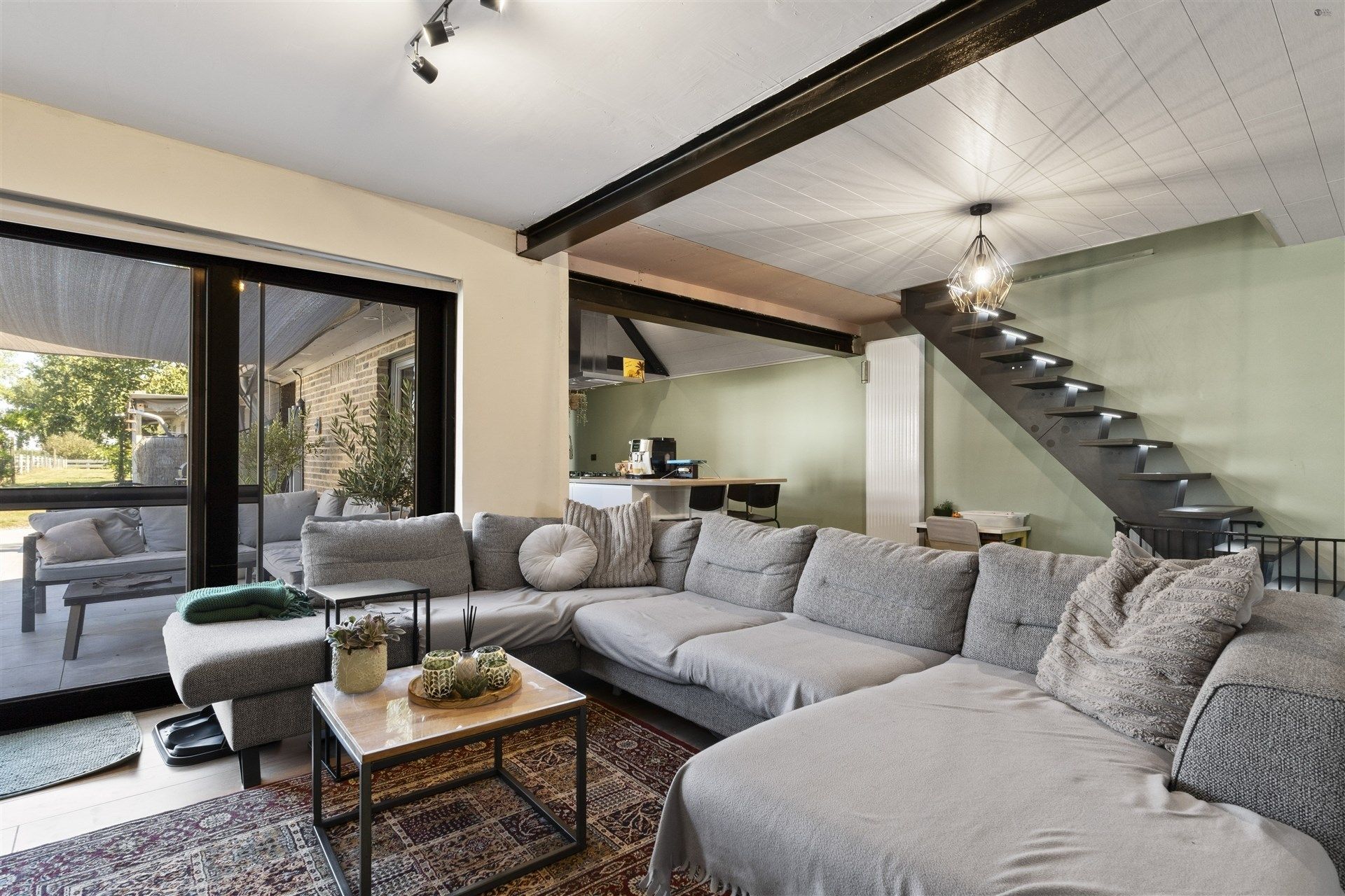 Open bebouwing op 1341m² grond.  foto 5