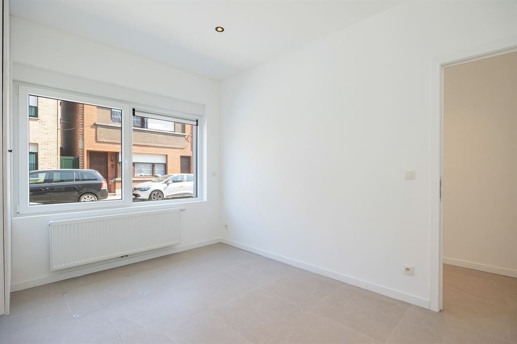 Prachtig gerenoveerde, lichtrijke woning foto 10