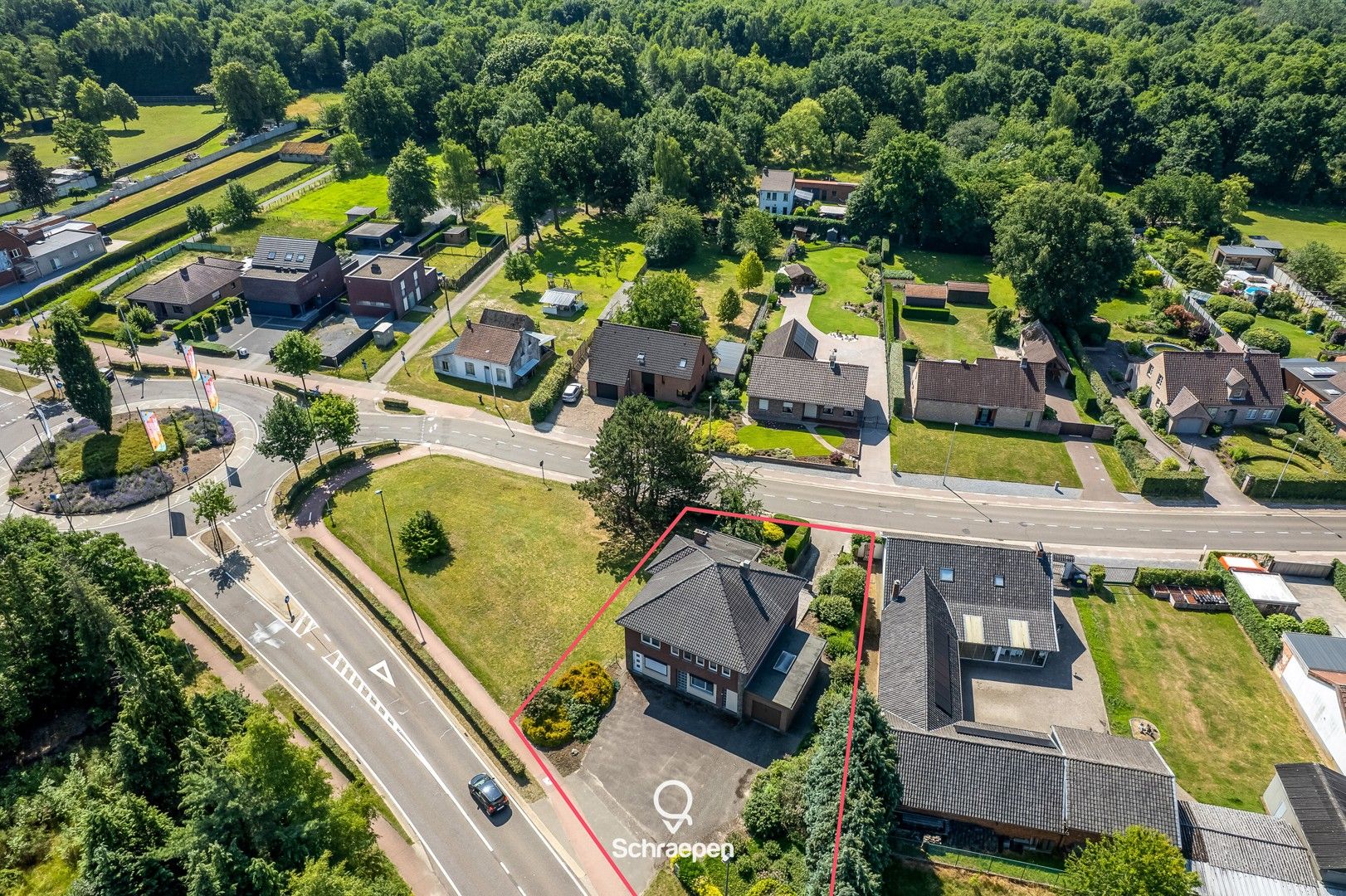 Te vernieuwen tweewoonst met 4 tot 5 slpks op perceel van circa 8,5 are! foto 33