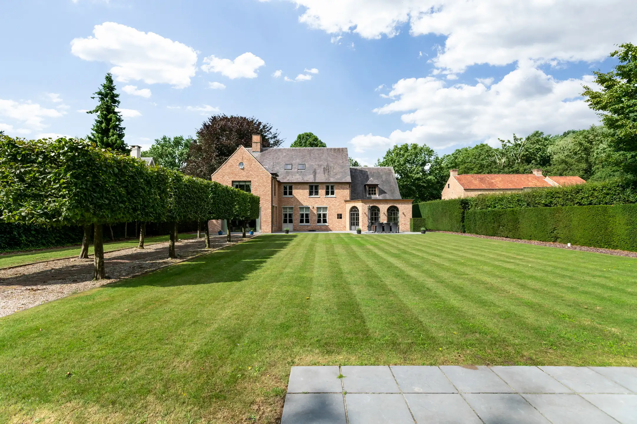 Exclusieve villa met lift, bijgebouw en EPC A  foto 39
