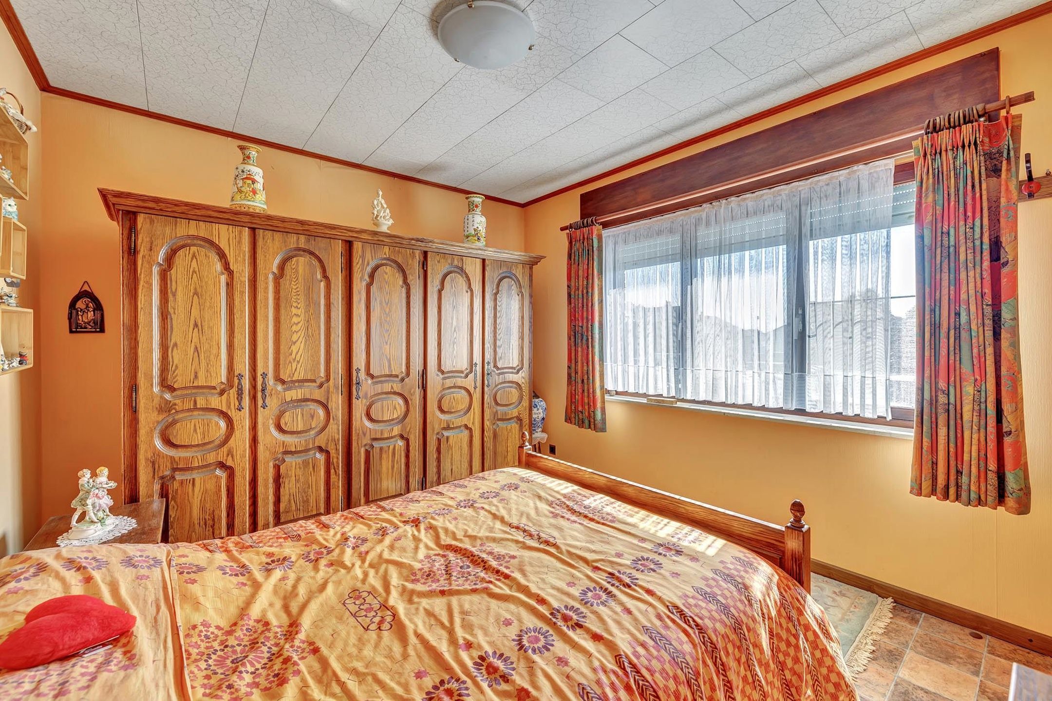 Charmante woning met 3 slpk met garage/(kleine)handelsruimte foto 20