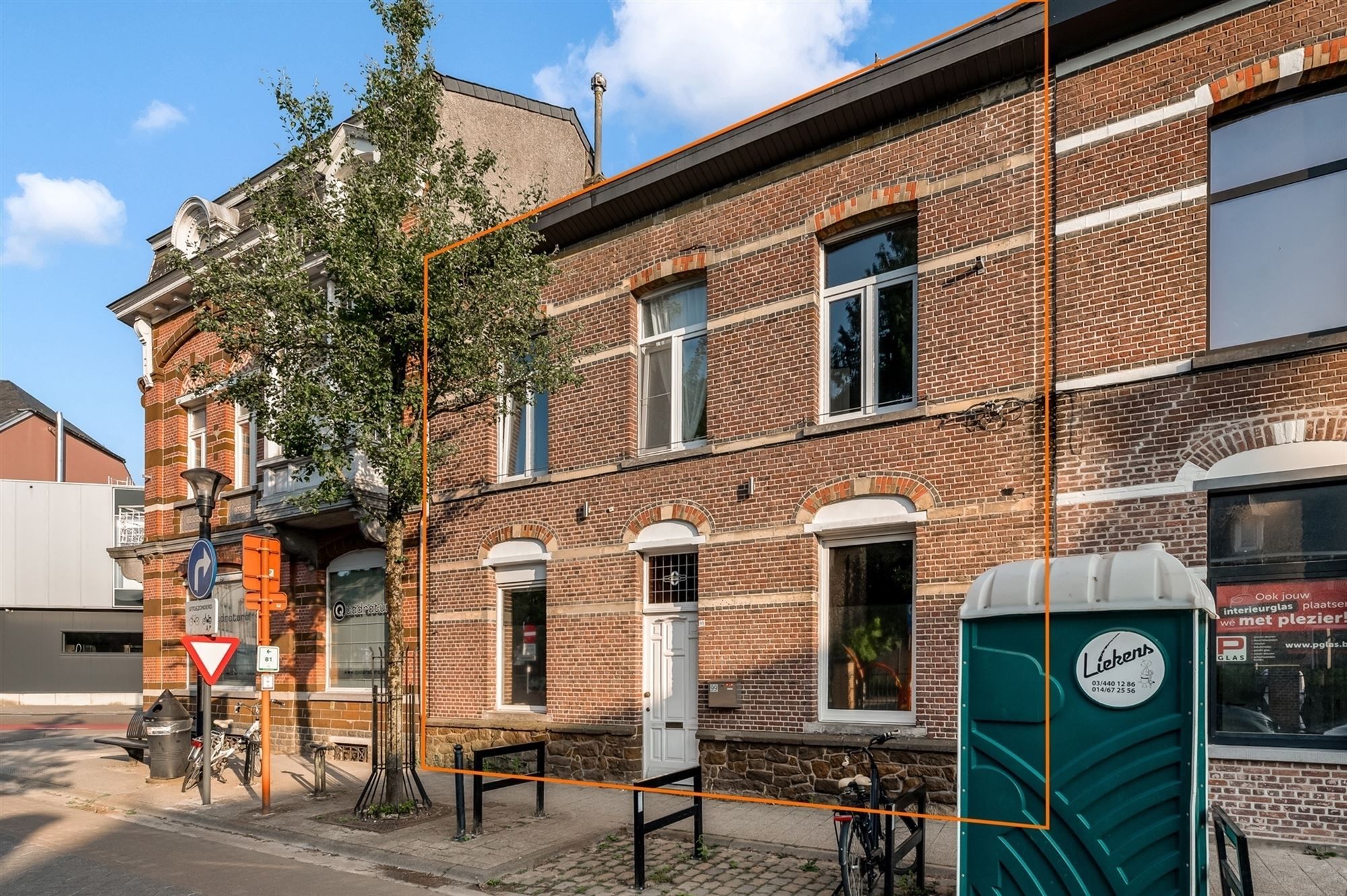 PRACHTIG INSTAPKLAAR HERENHUIS IN GEEL CENTRUM GEEL foto 23