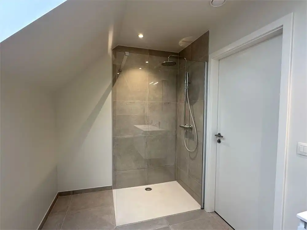 Nieuwbouwwoning met 3 slaapkamers foto 11