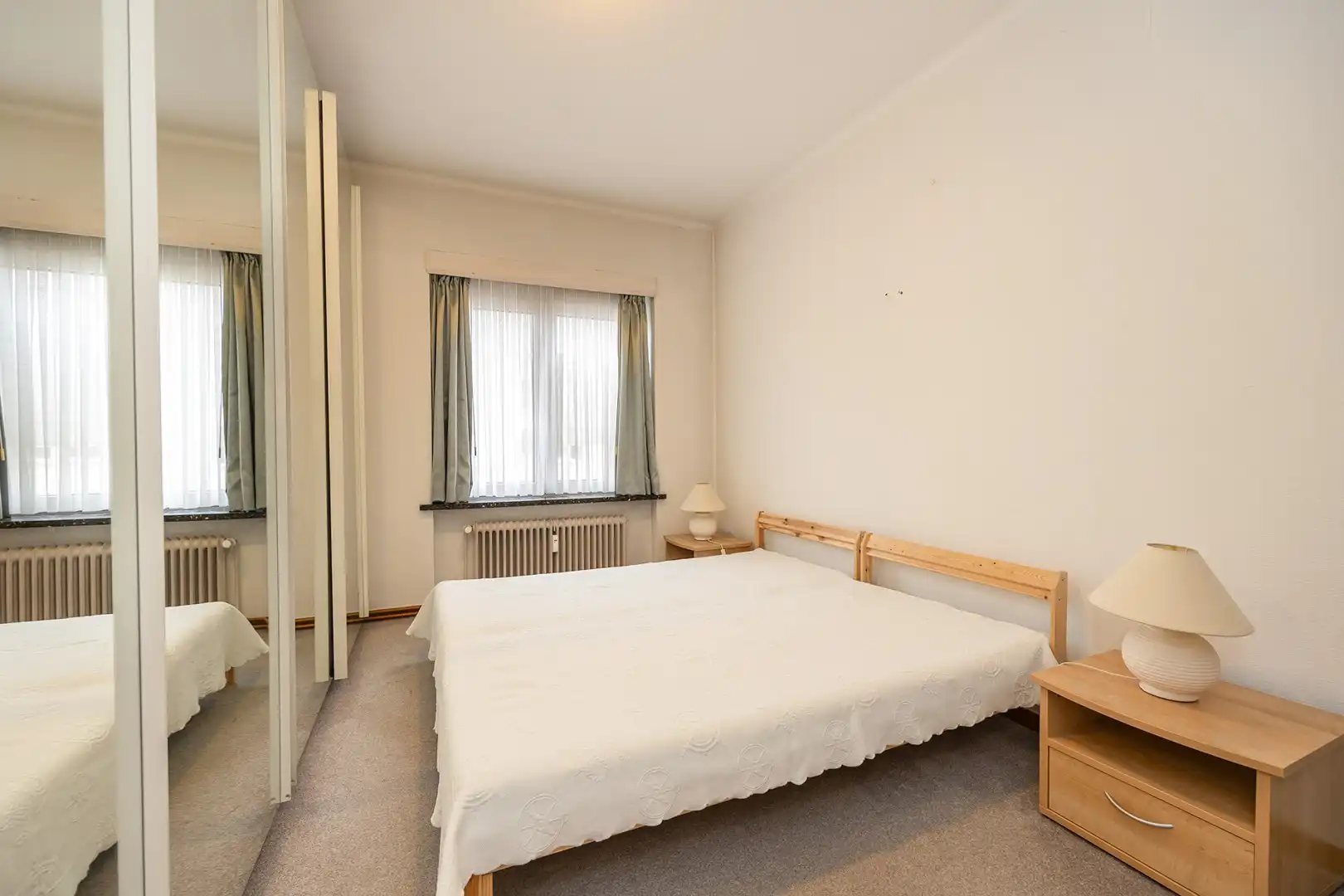 RUIM TWEE SLAAPKAMER APPARTEMENT foto 6