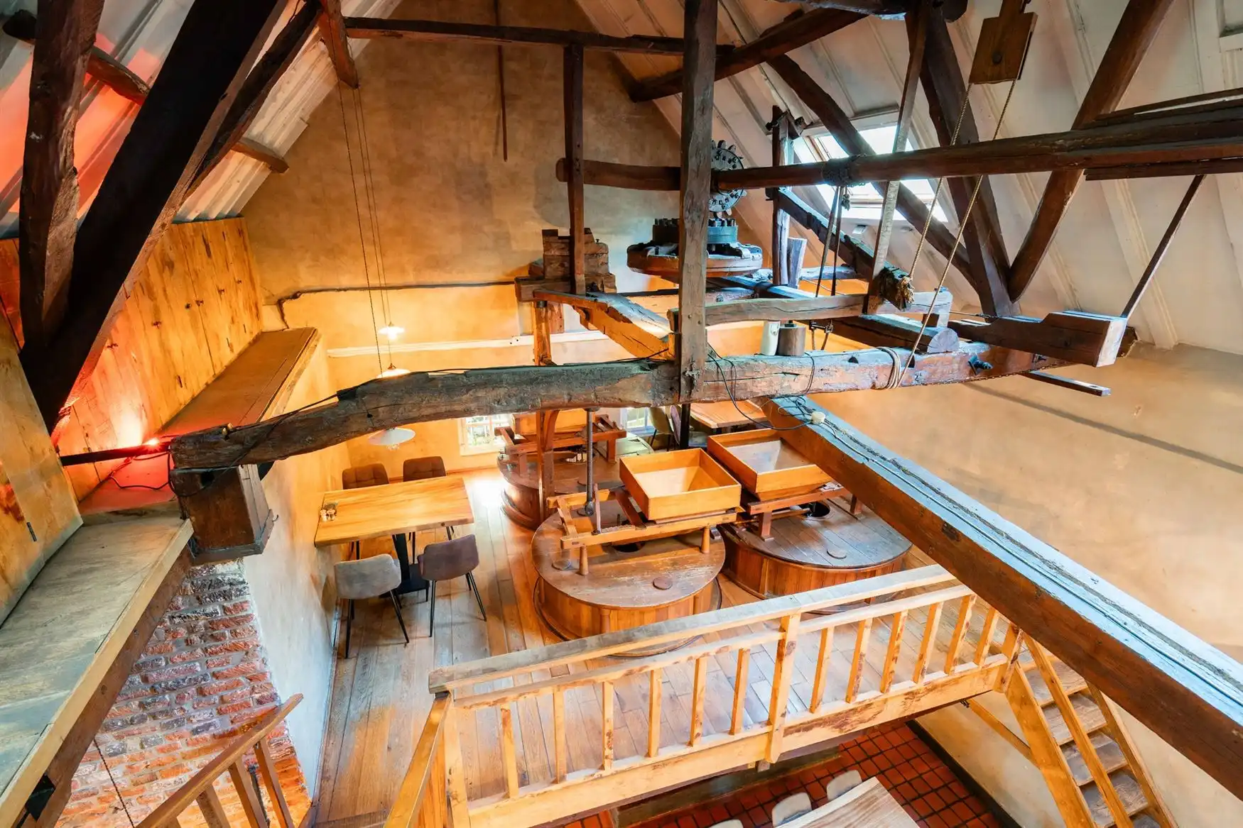 Uniek eigendom te koop: de Zwadderkotmolen. foto 12