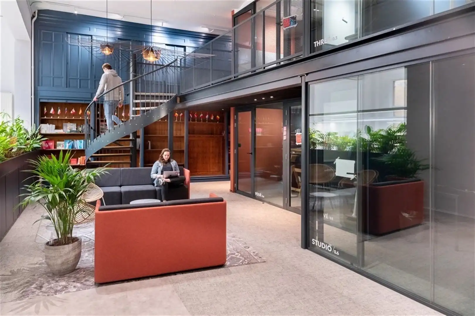 Kantoor in oud-herenhuis-stijl te centrum Antwerpen foto 4