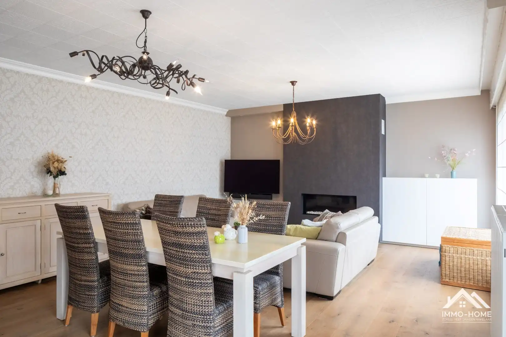 Instapklare vrijstaande bungalow in woonwijk!  foto 4