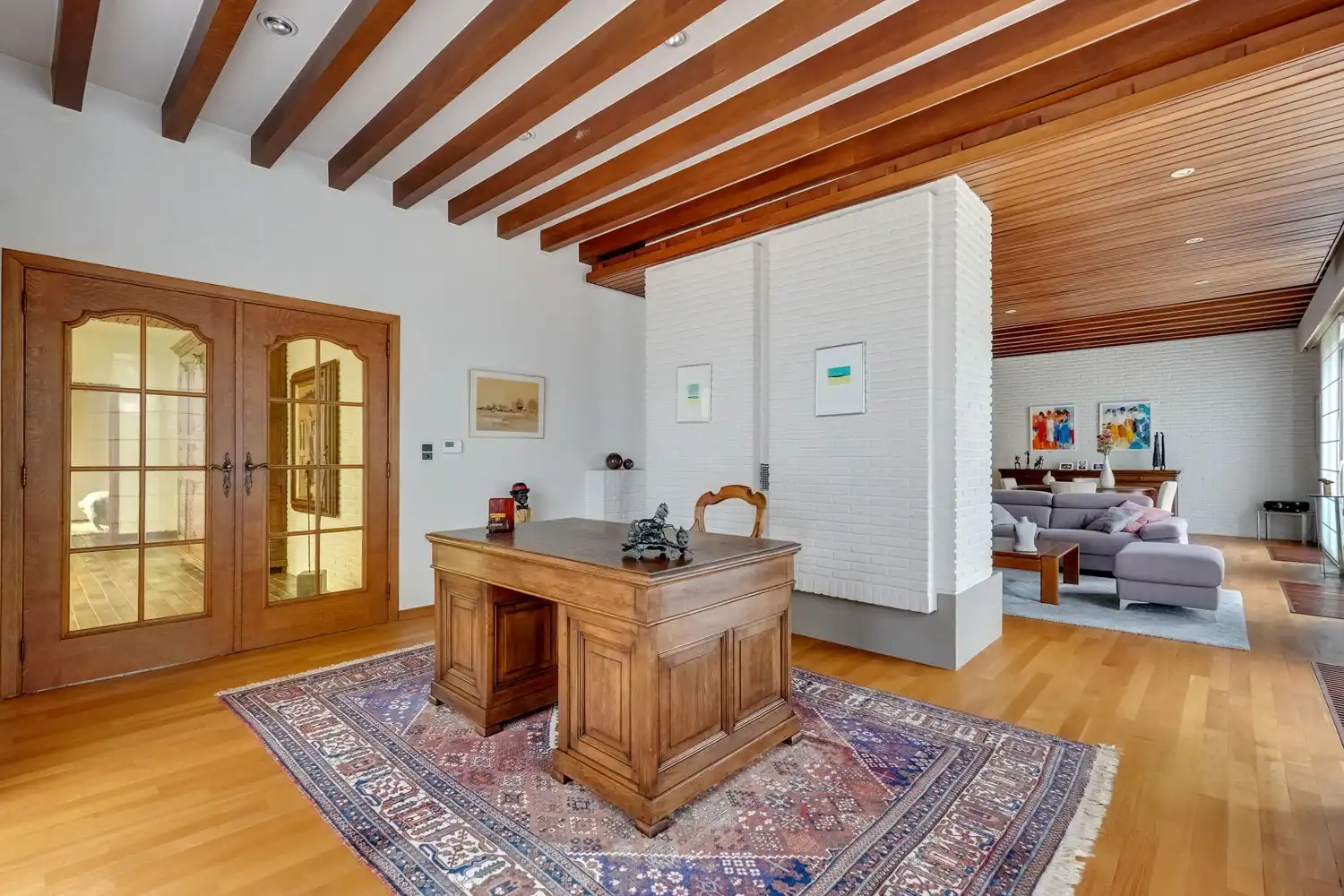 Karaktervol landhuis op 13a62ca, met polyvalente (bedrijfs)hal foto 11