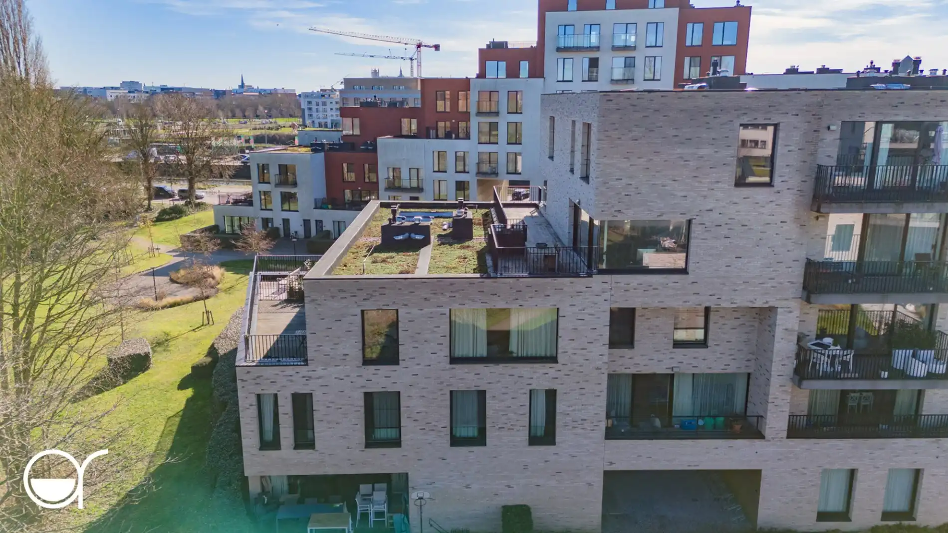 Ruim duplex appartement 154m² met twee slaapkamers en drie terrassen (56m²) foto 8