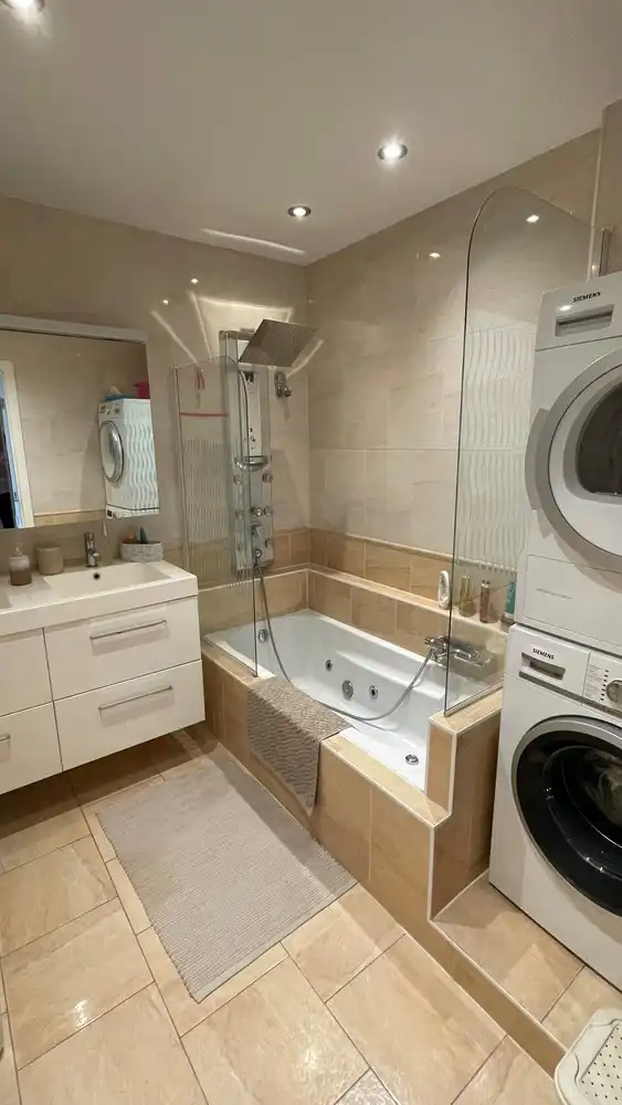 Zonnig appartement met garage en kelder - ideale investering! foto 11