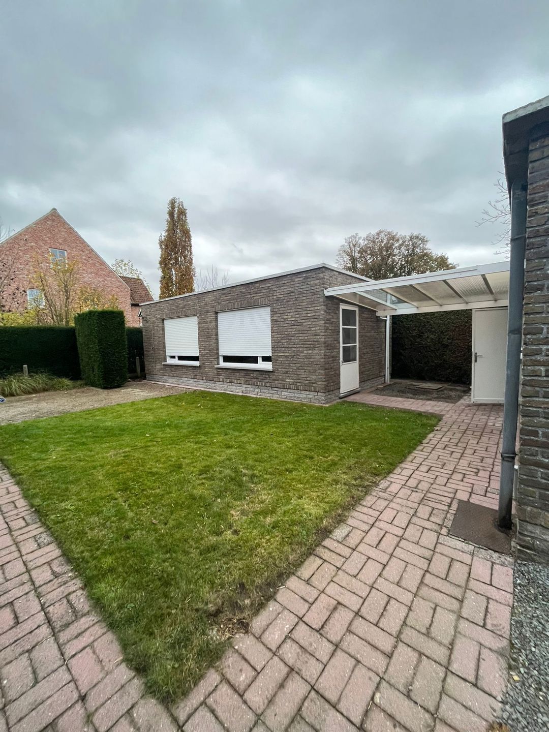  Ruime gezinswoning met tuin, vernieuwde keuken en veelzijdig atelier foto 10