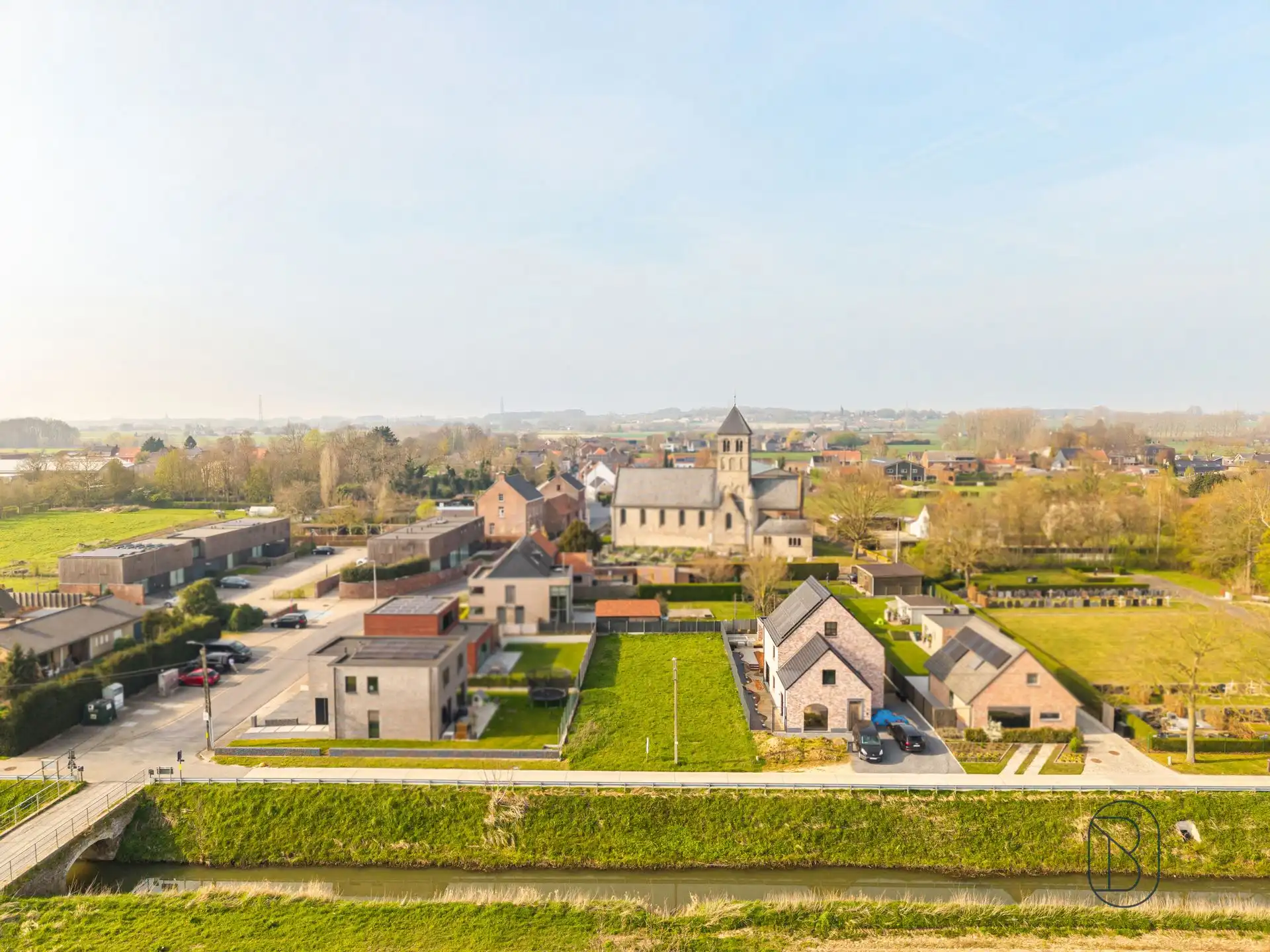 Prachtig gelegen bouwgrond voor alleenstaande woning foto 8