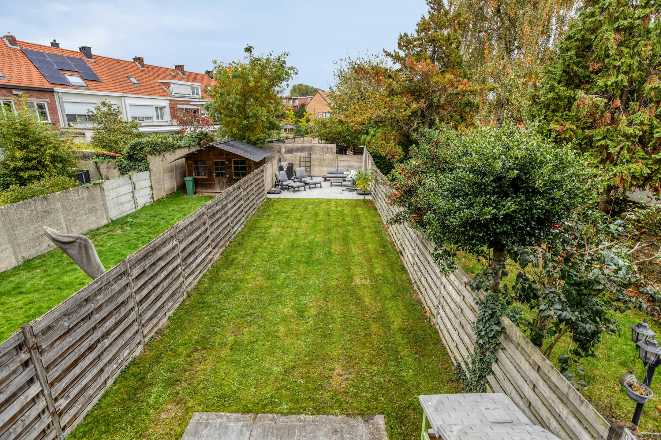 Instapklaar huis te koop in de "Vogeltjeswijk" te Merksem foto 24