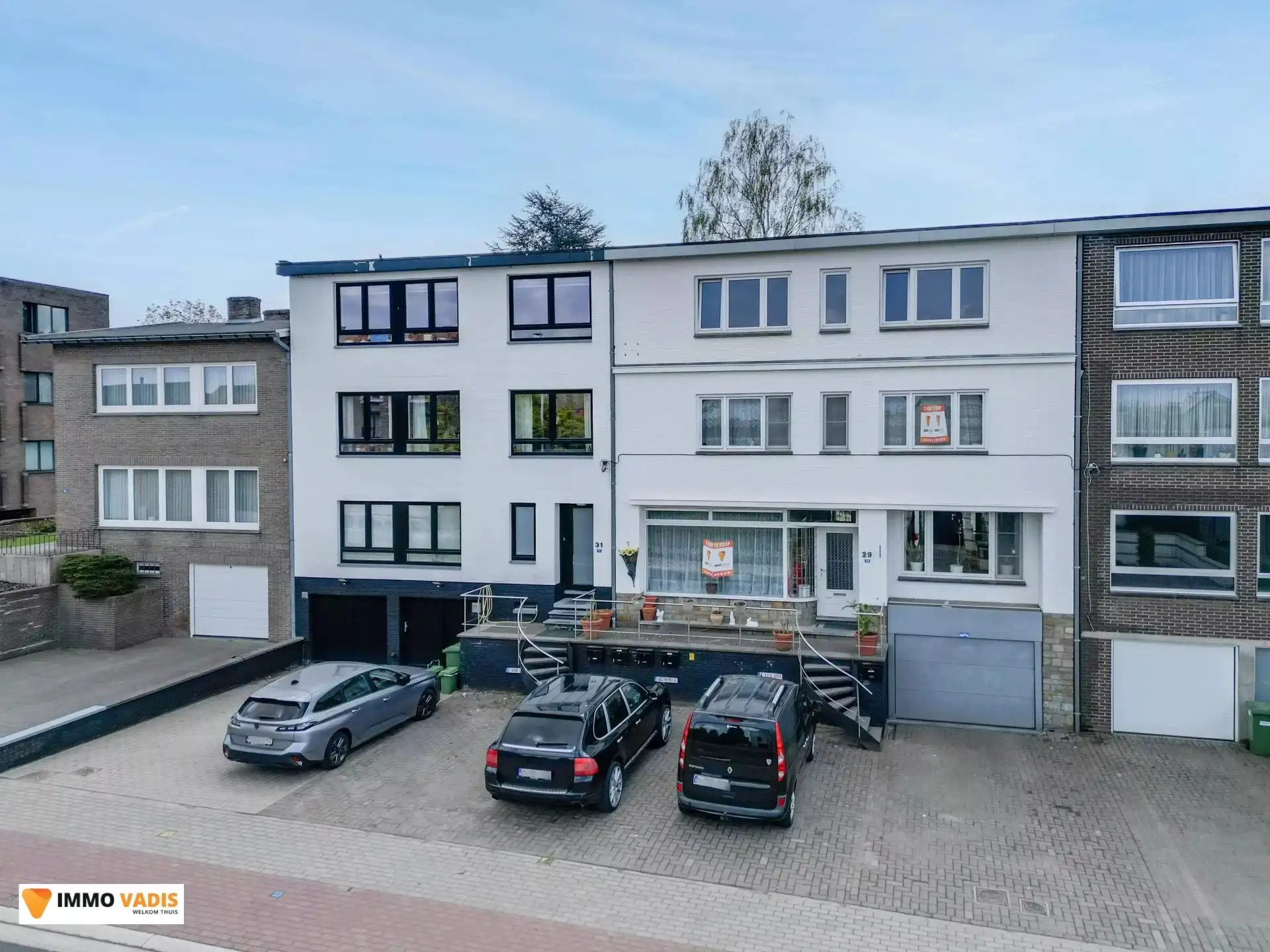 Instapklare woning met 3 volwaardige slaapkamers foto {{pictureIndex}}
