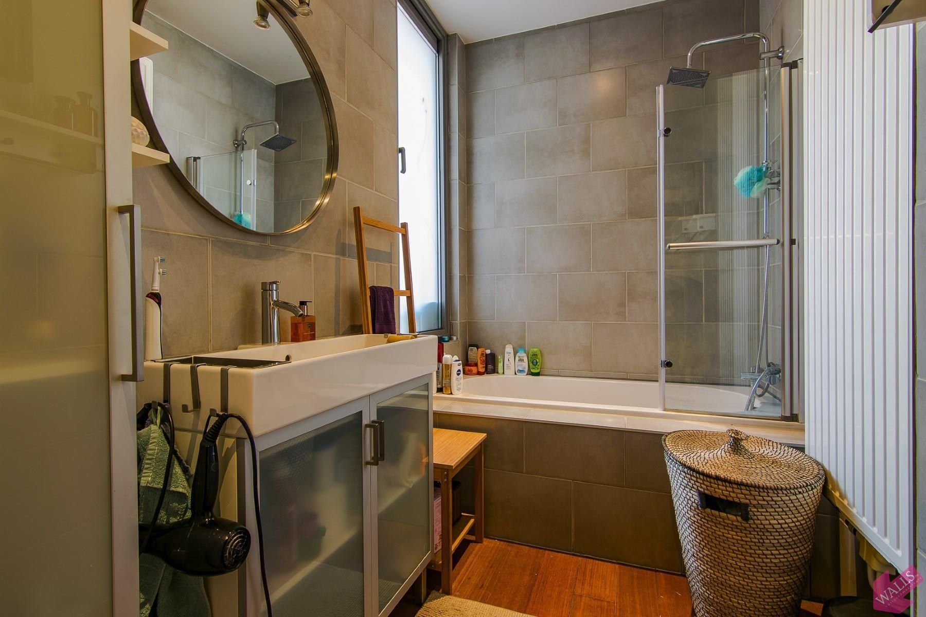 Charmant appartement met 2 grote slaapkamers foto 9