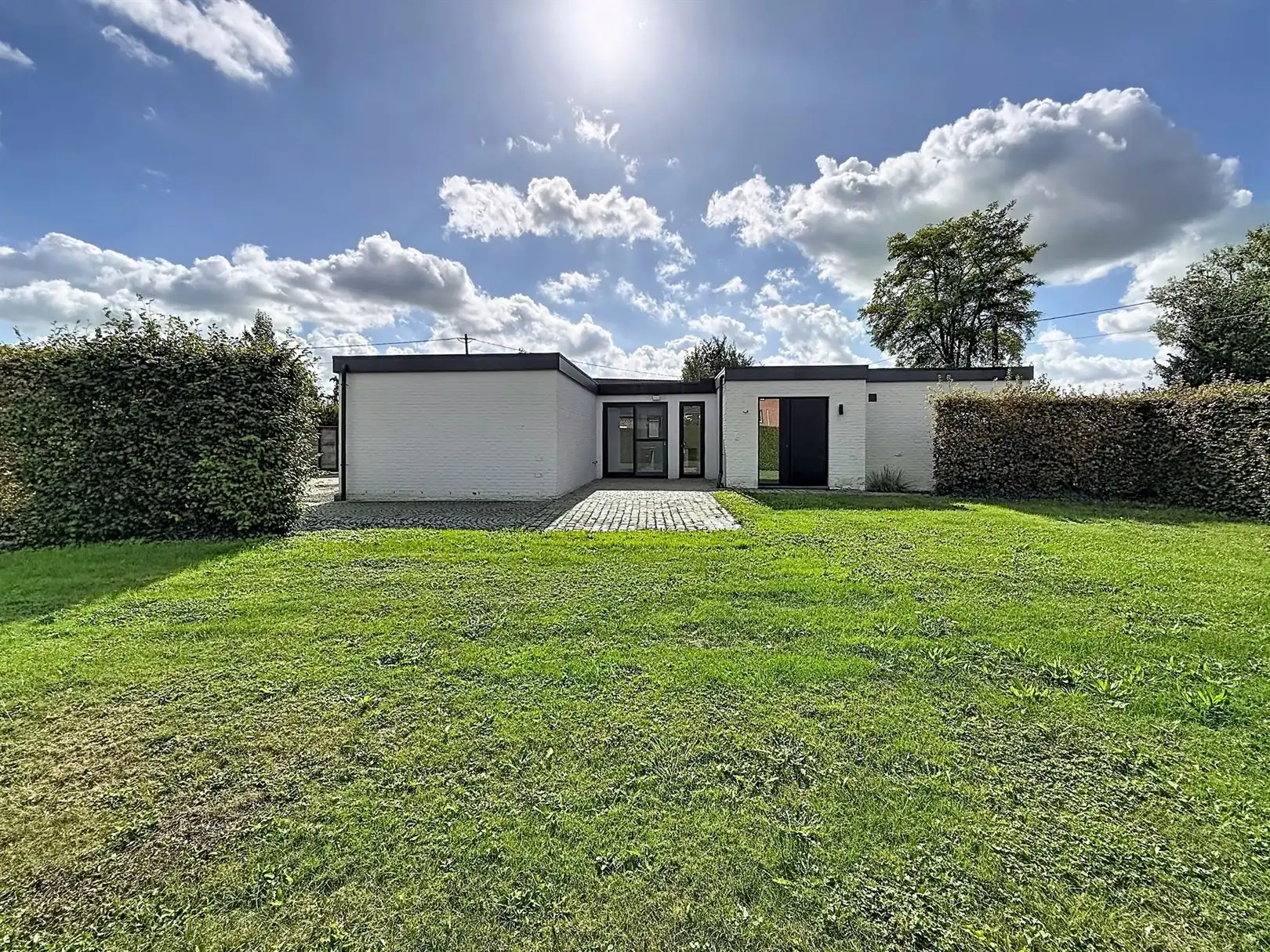 Instapklare bungalow,3 slpks, tuin, terras, opp 10a 43ca foto 2