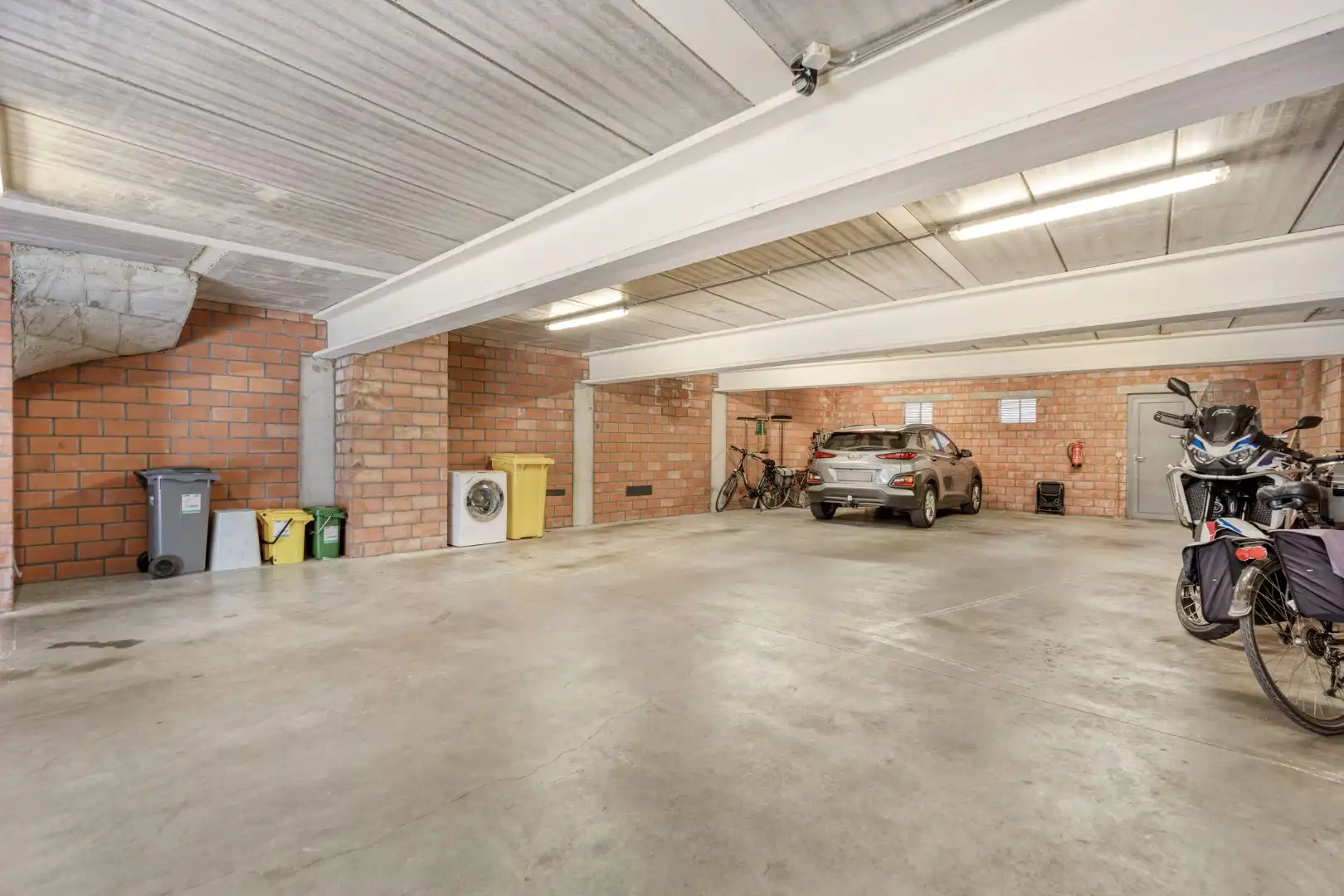 Instapklaar appartement met 1 slaapkamer en autostaanplaats nabij centrum Turnhout !  foto 12
