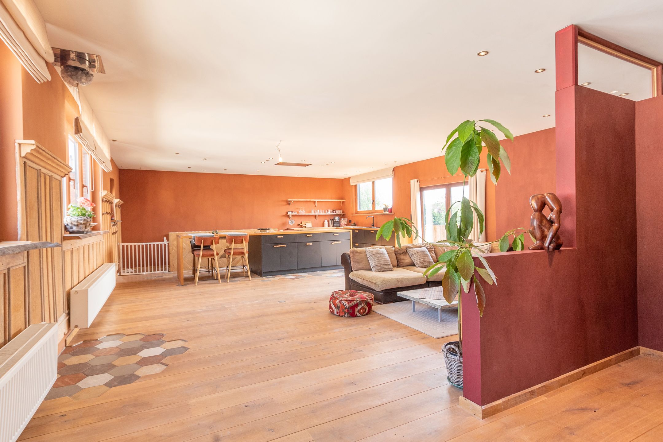 Meesterwoning met zorgflat, loft, burelen en opslag foto 66