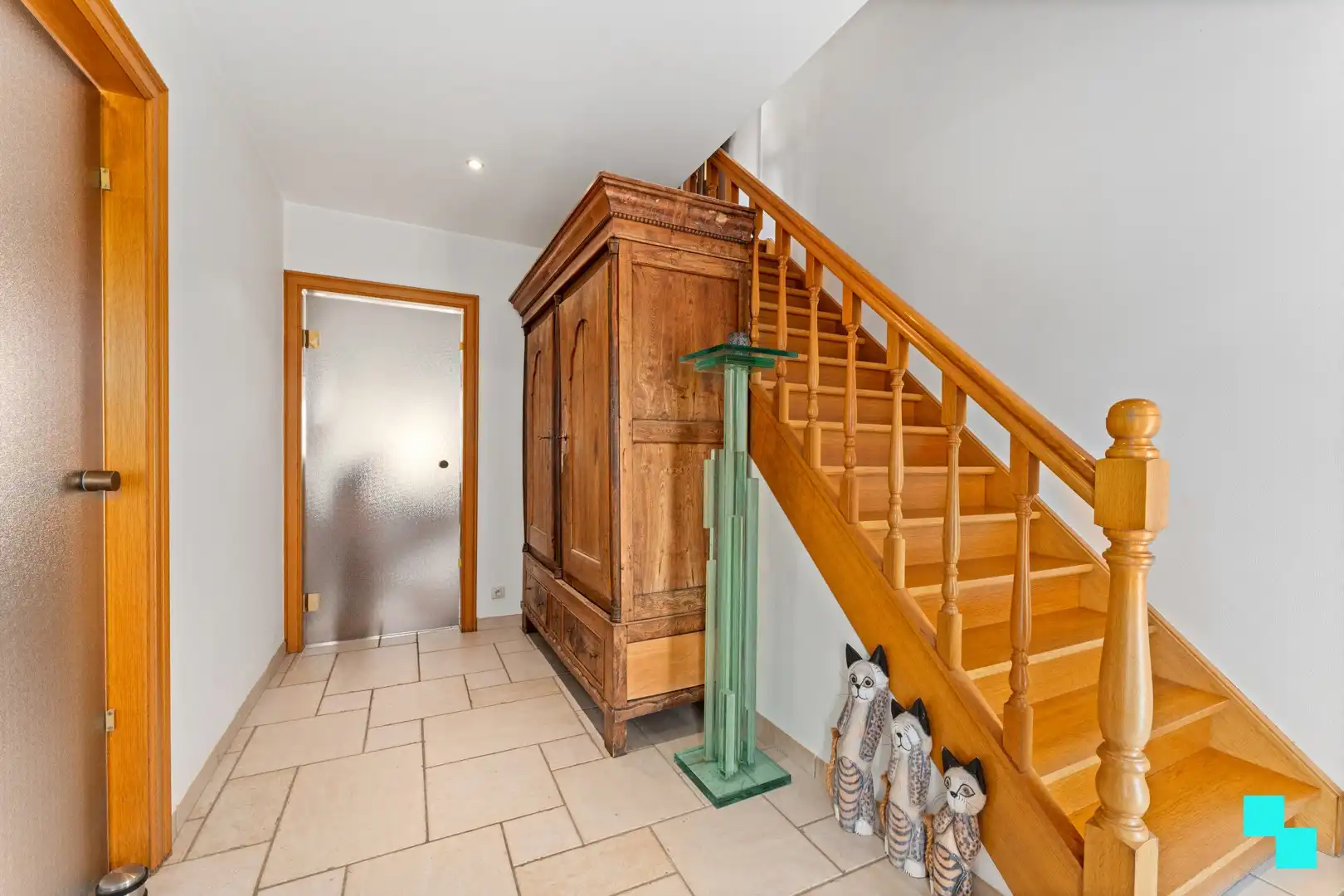 Ruime woning met loods in groene omgeving - Oekene foto 12