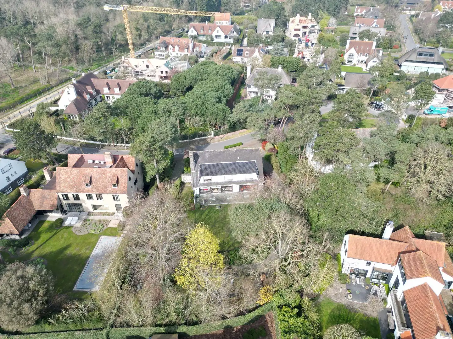 Formidabel rustig en top gelegen villa op perfect bouwperceel van 1704m². foto 6