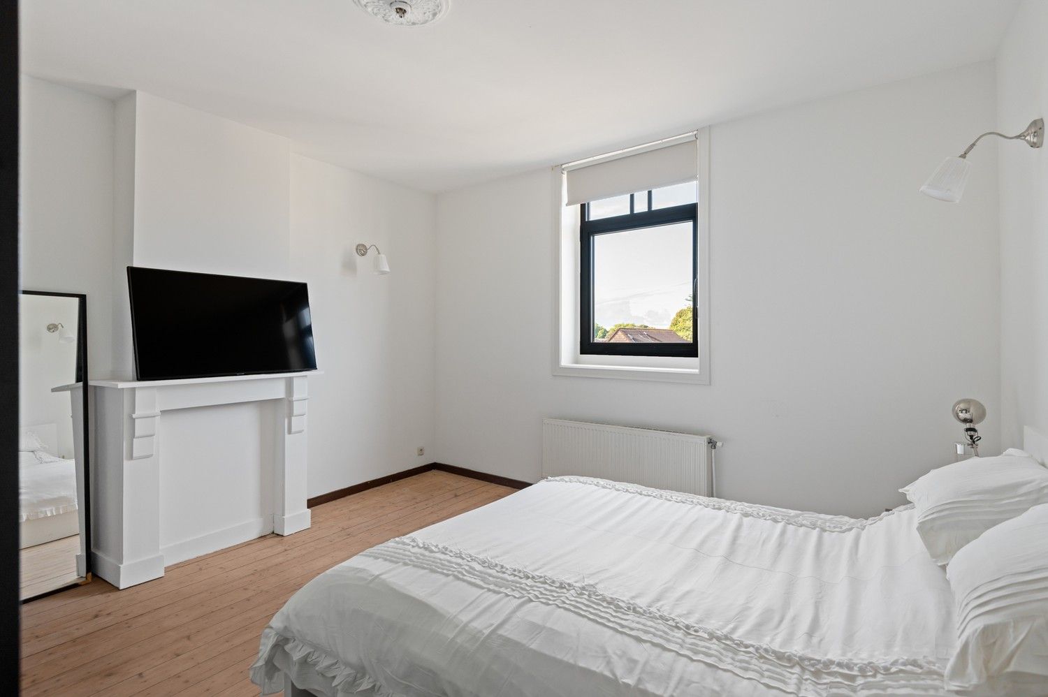 Prachtig herenhuis met 4 slaapkamers en tuin in Wijnegem! foto 29