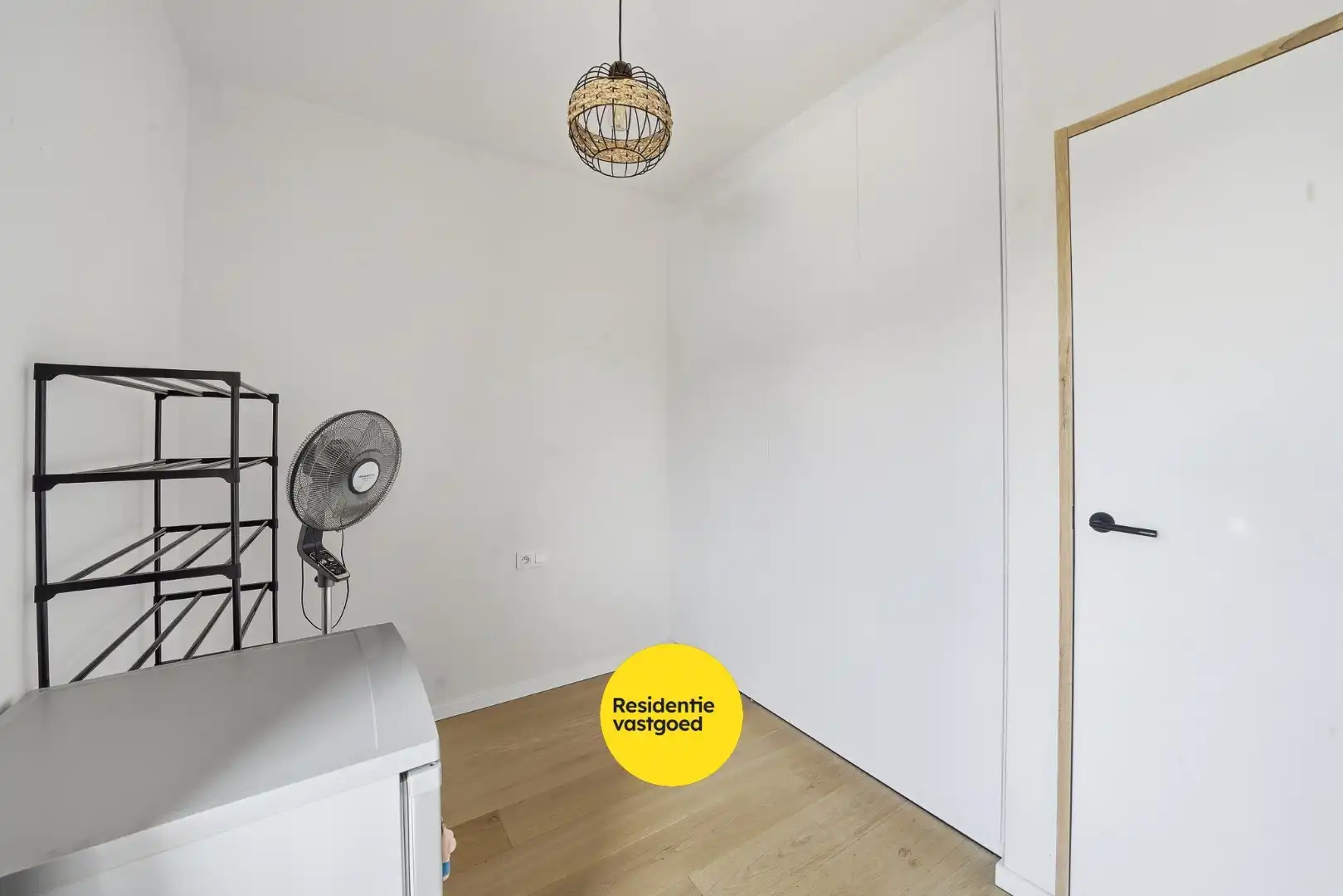 Modern energiezuinig 2-slaapkamerappartement te Bredene foto 17