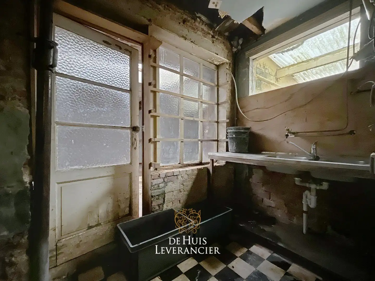 Te renoveren woonst in centrum Kontich te koop met 1001 mogelijkheden foto 11