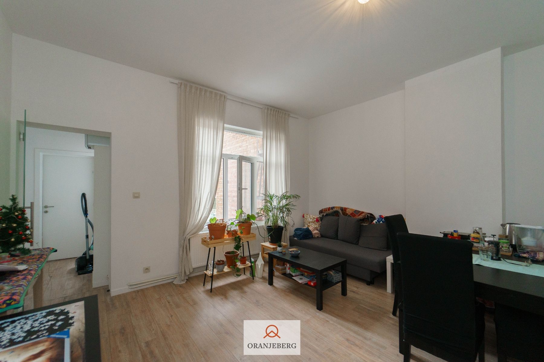 1 slpk appartement te huur vlakbij St-Pietersstation foto 2
