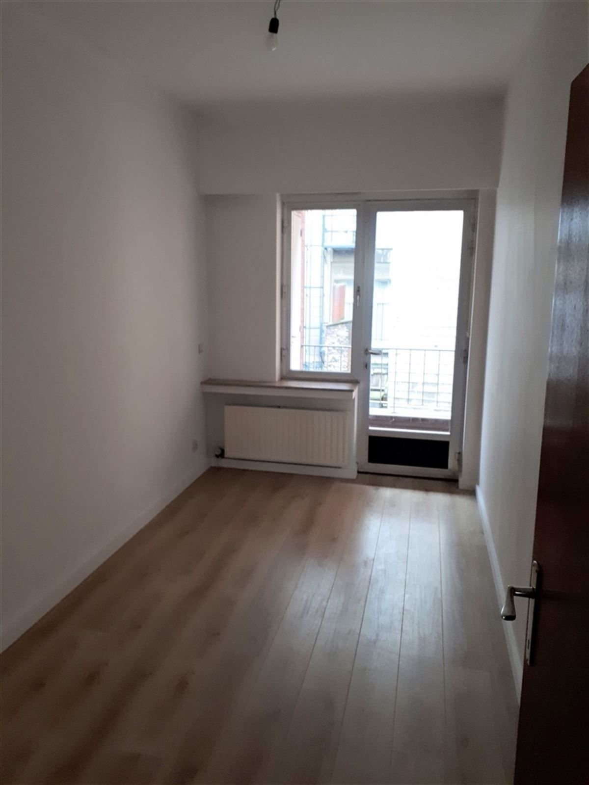 Ruim 2 slaapkamer appartement aan het Theaterplein! foto 8
