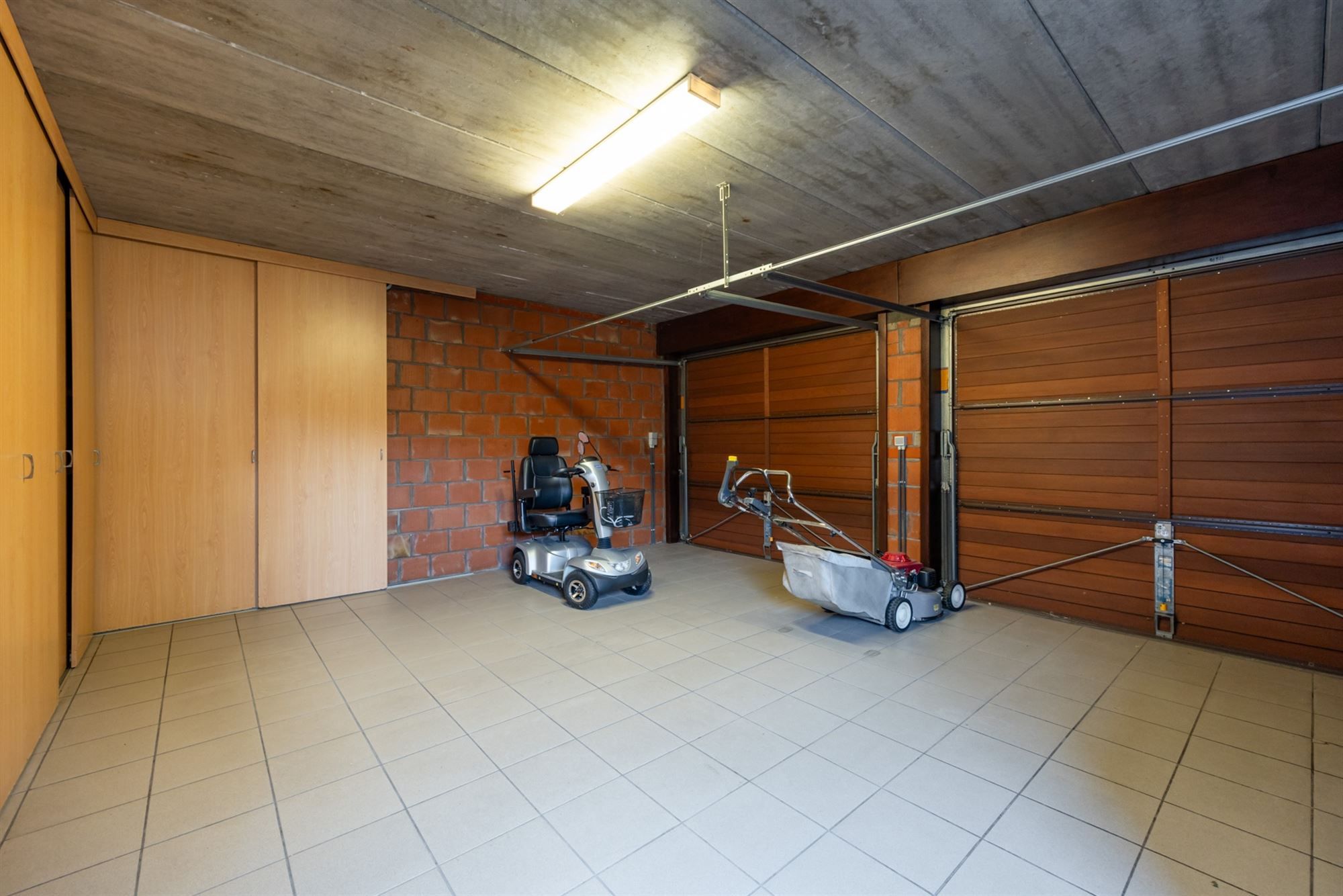 Vrijstaande woning met 4 slaapkamers en tuin foto 20