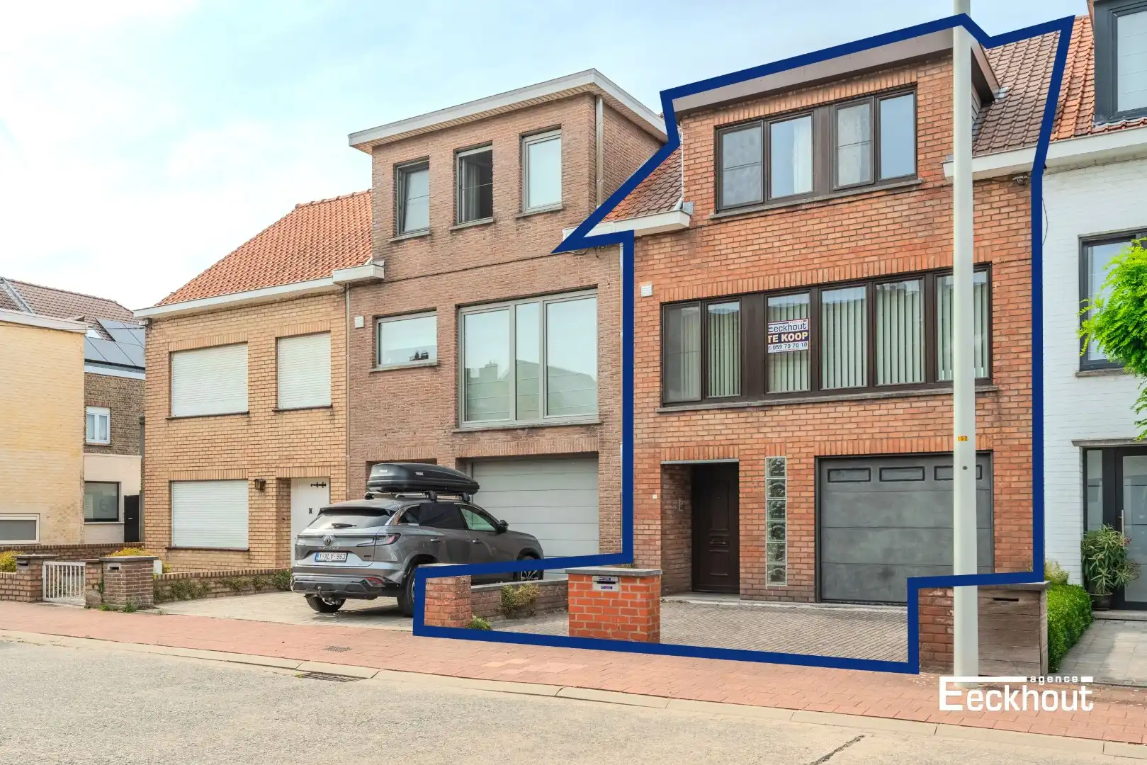 Te moderniseren woning op goede ligging met garage en tuin! foto {{pictureIndex}}