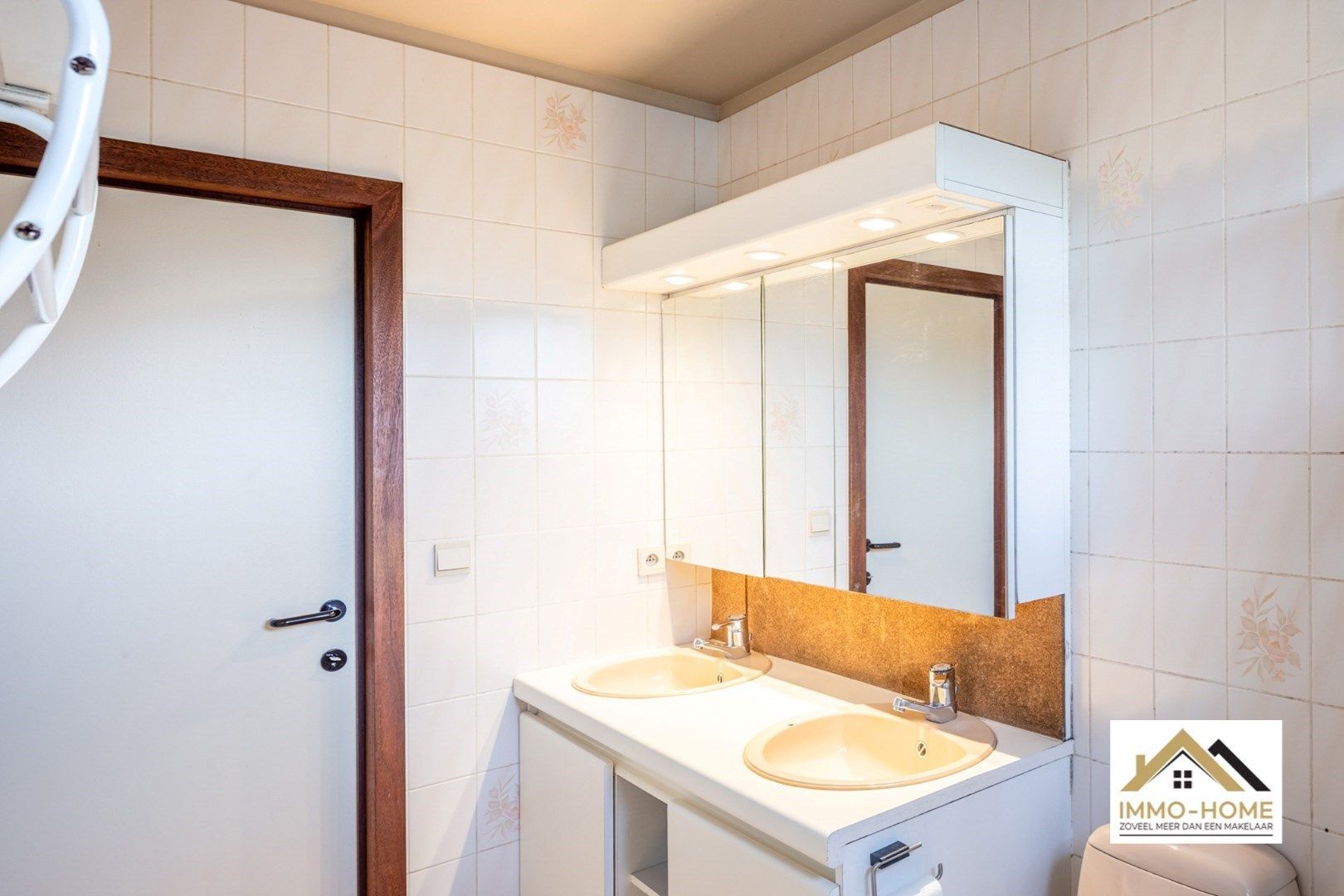 Appartement met 3 slaapkamers en tuin nabij het centrum! foto 14