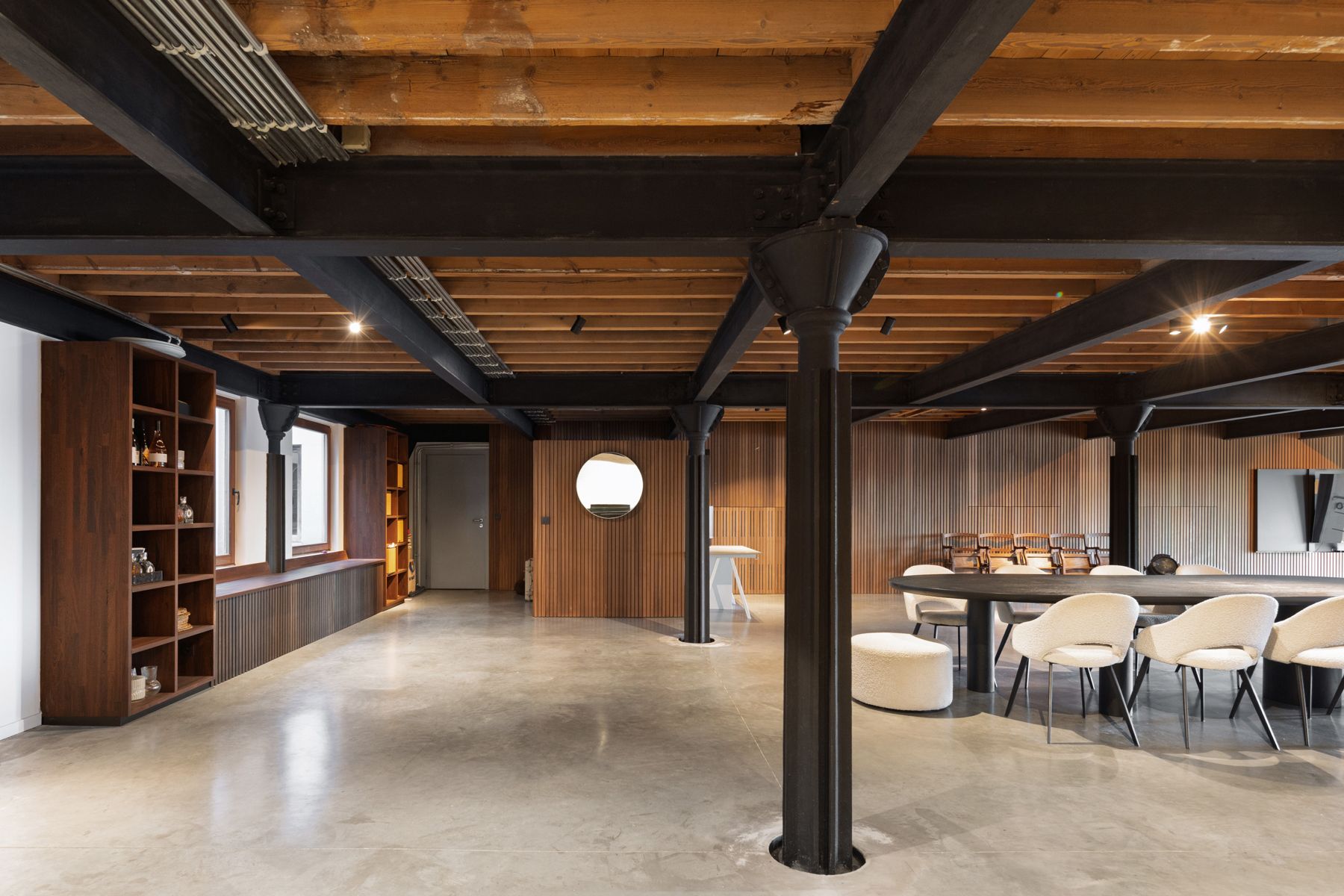 Unieke industriële loft in The Globe te  IJzerlaan foto 5