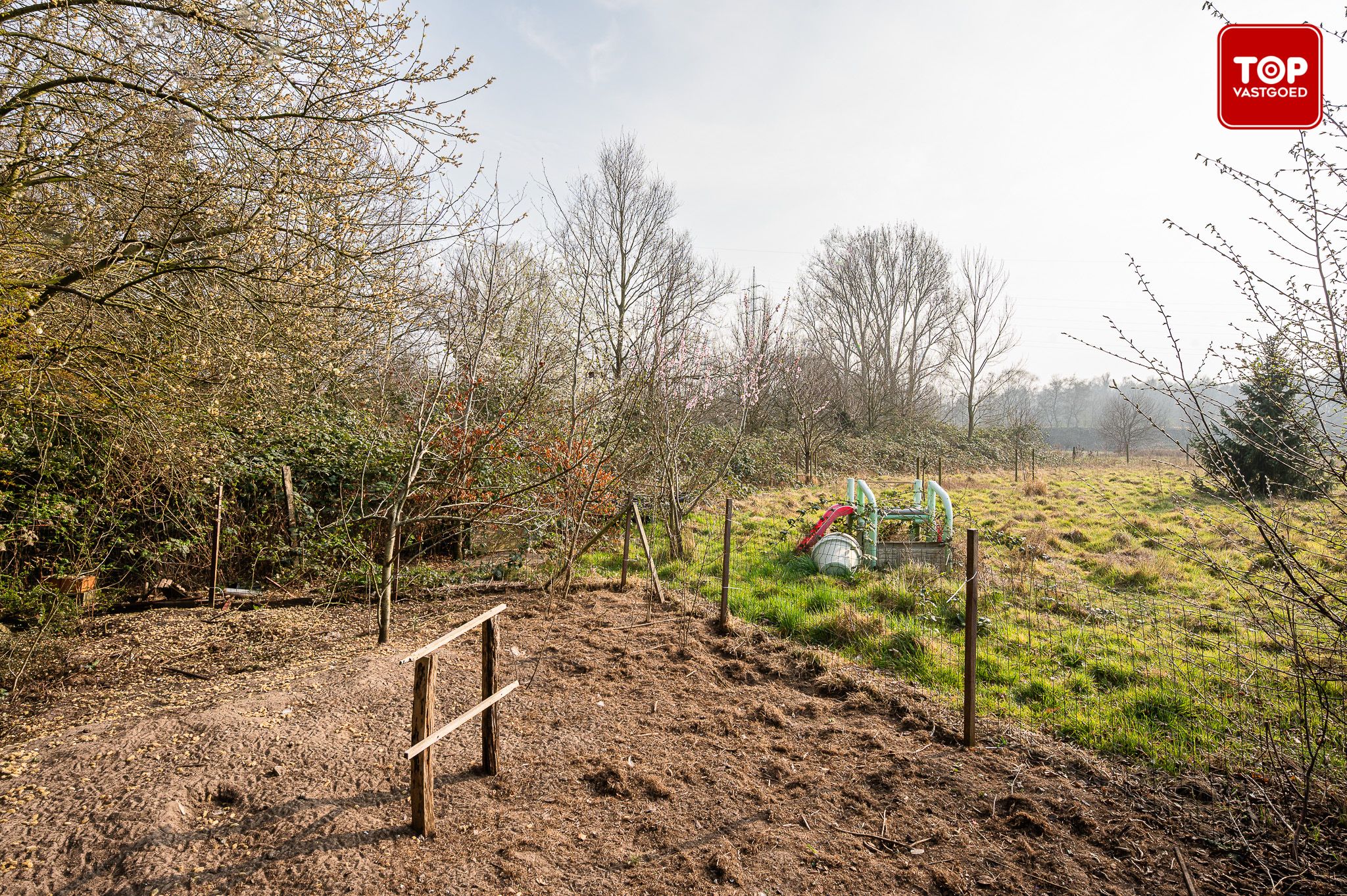 Ruime alleenstaande villa met 3 slaapkamers en tuin van 1001m².  foto 18