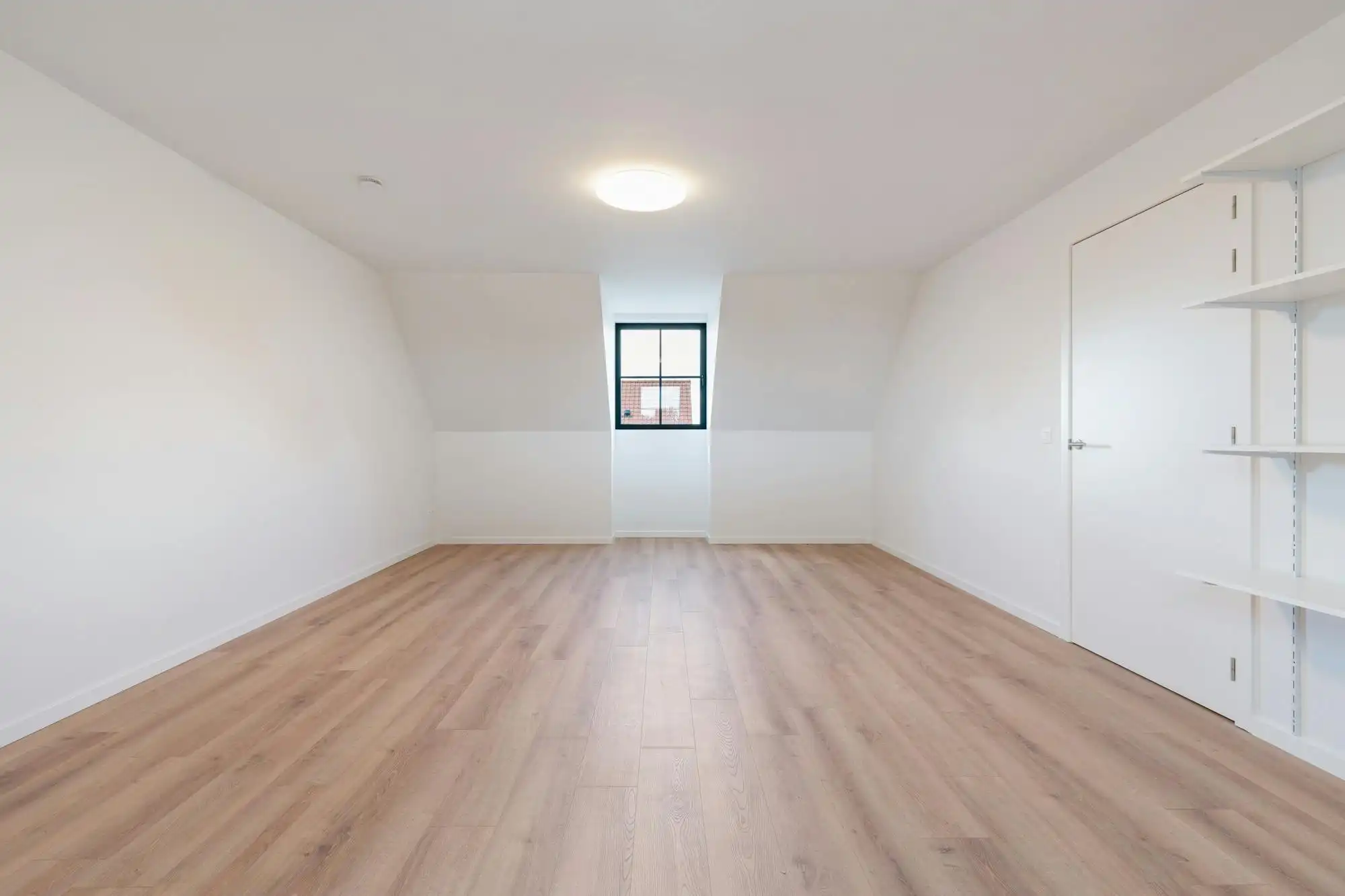Instapklaar appartement (234 m²)  te koop in Weelde foto 27