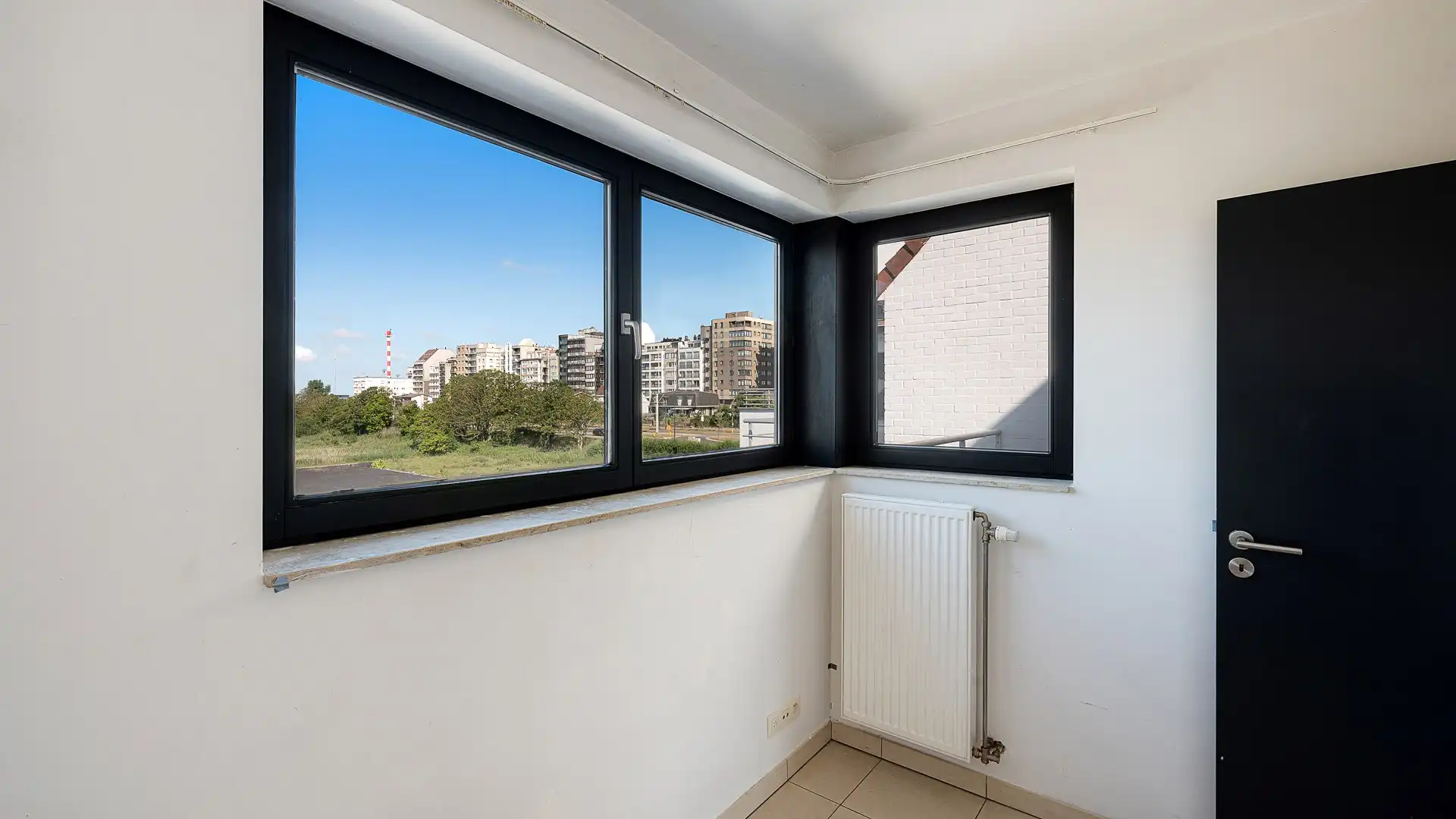 Zonnig duplex-appartement met grote zonneterrassen te Heist foto 18