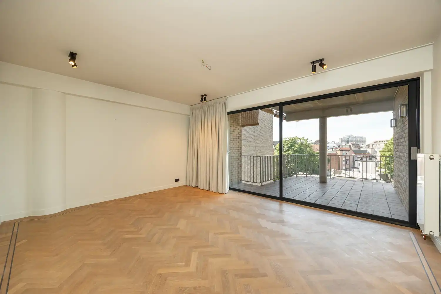Luxueus en energiezuinig hoekappartement (260m²) op de 6de verdieping met prachtig uitzicht op het Stadspark foto 31