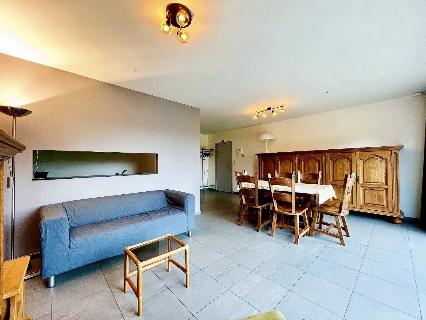 LINDEN 2 SLAAPKAMER APPARTEMENT MET TUIN + STAANPLAATS foto 3